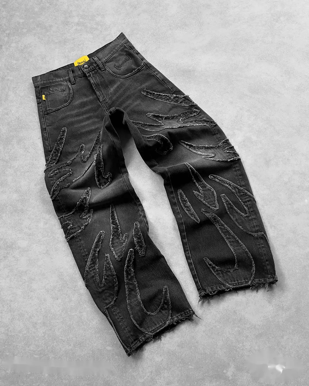 Japanese Brand × Vintage Street Retro Raw Edge Embroidery Baggy Jeans Size US 30 / EU 46 - 1 Thumbnail