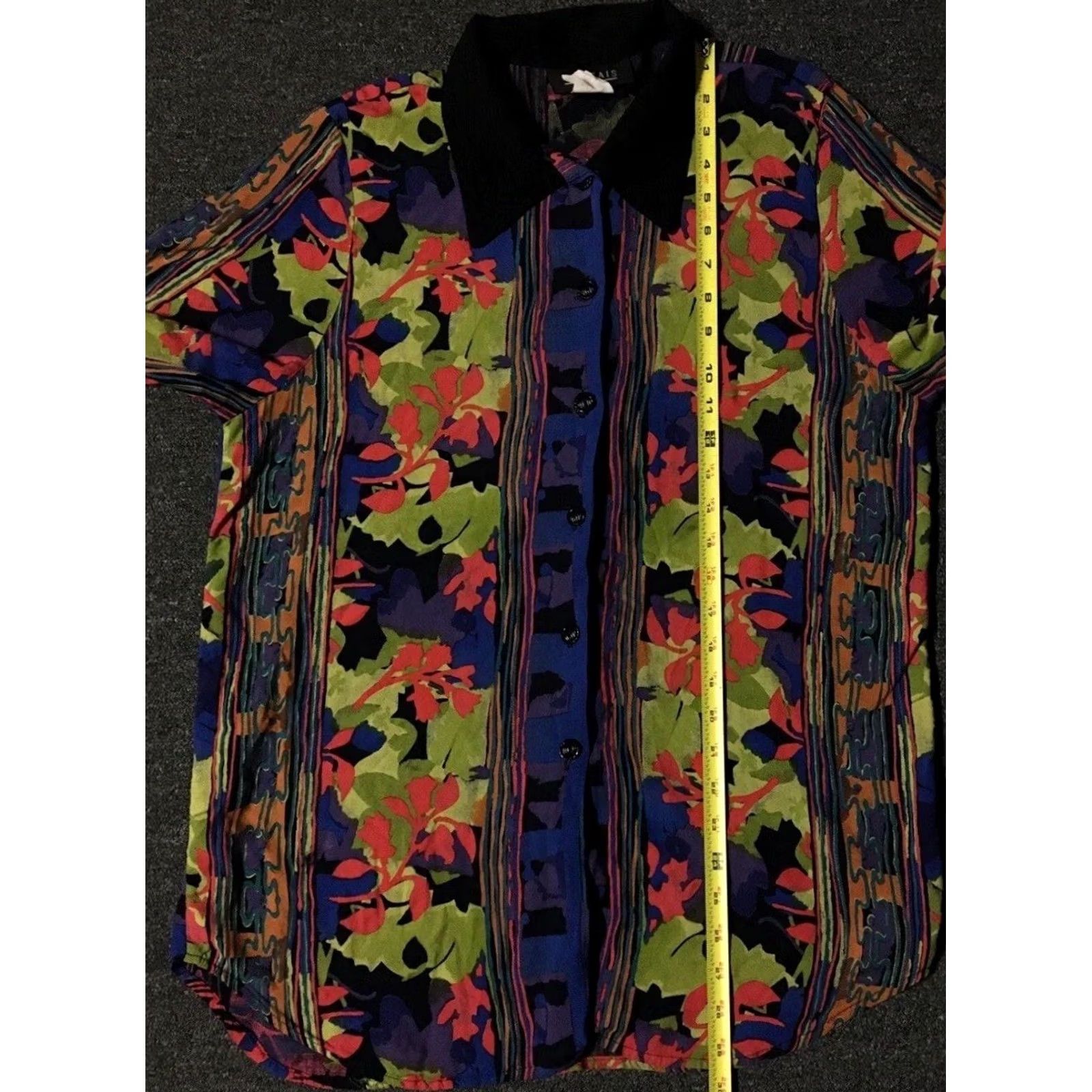 Vintage VINTAGE All Over Print Shirt L Blue Floral Pattern Short Sleeve Button-Up Unisex Adults 90s Abstract Art Surf Skate Grunge Vaporwave Size L / US 10 / IT 46 - 7 Thumbnail