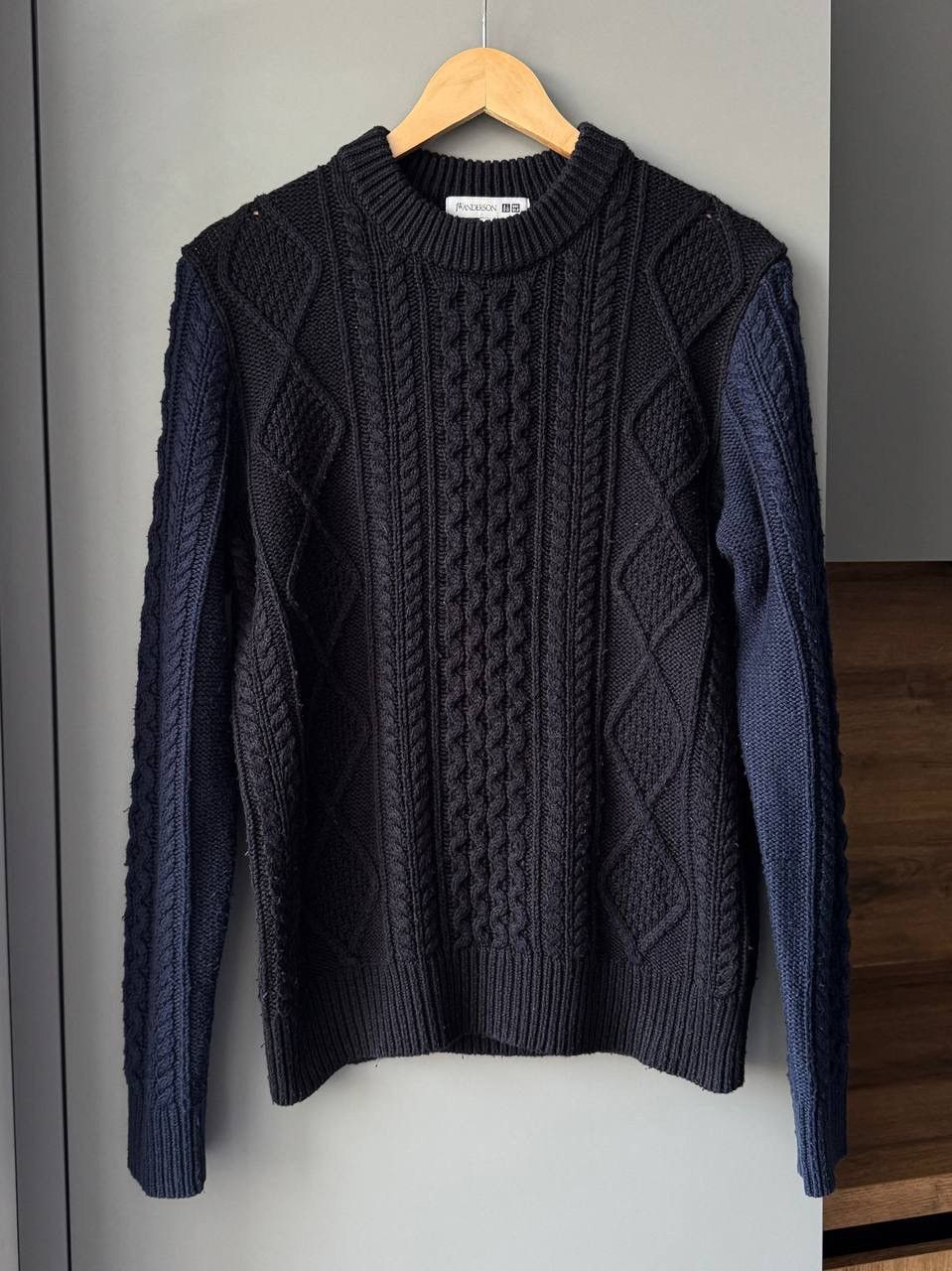 JW Anderson J.W Anderson Uniqlo Heavy Knitted Sweater like avant Garde Size US M / EU 48-50 / 2 - 1 Thumbnail