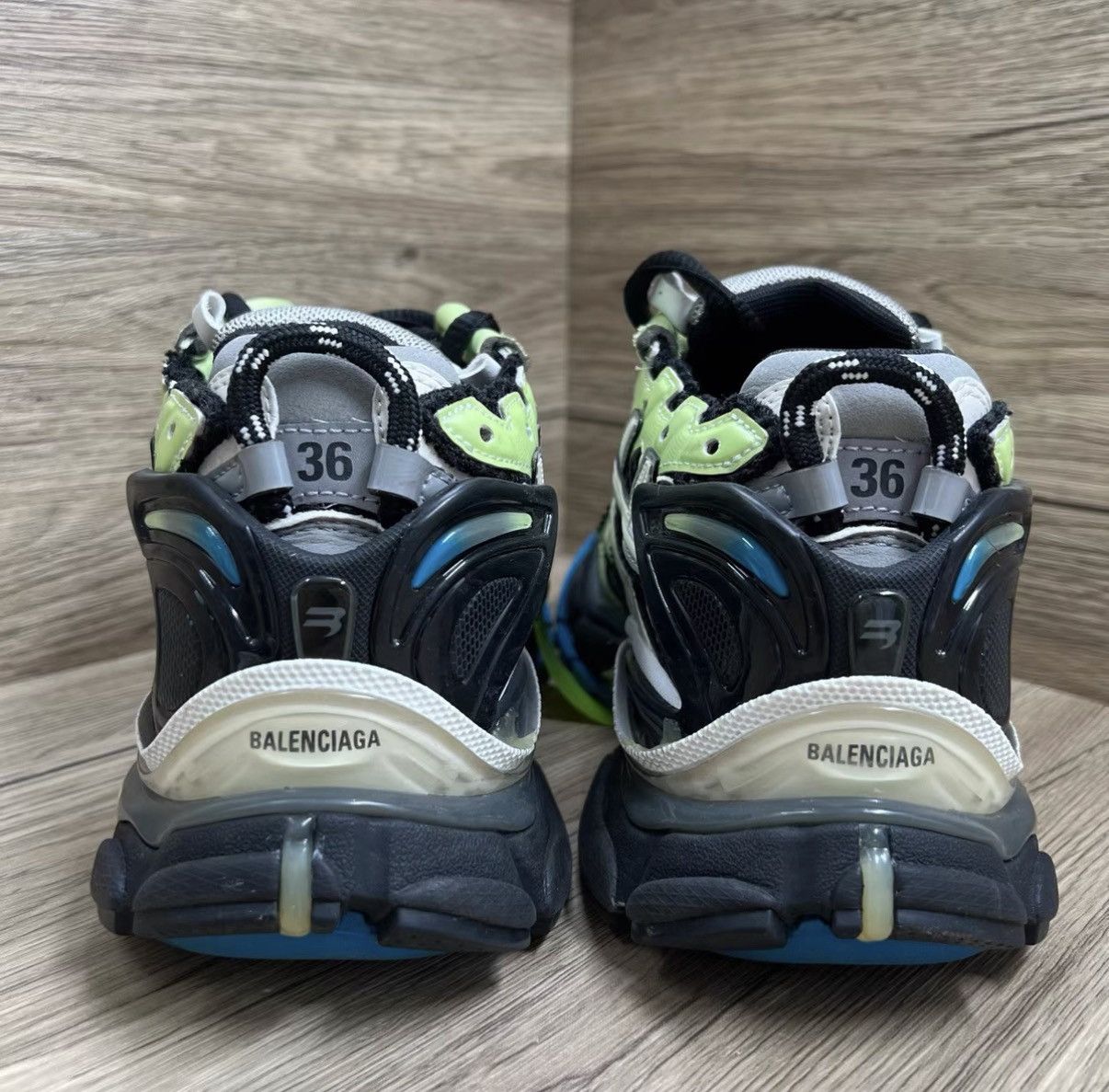 Balenciaga Balenciaga Runner Black & Green Vintage Sneakers J41 Size US 6 / IT 36 - 3 Thumbnail