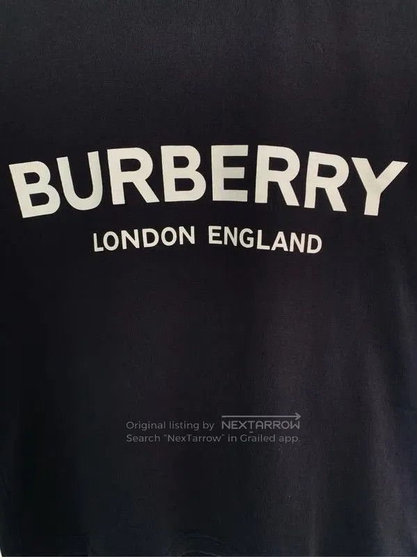 Burberry Burberry Black Cotton Women's T-Shirt. Size S / US 4 / IT 40 - 6 Thumbnail