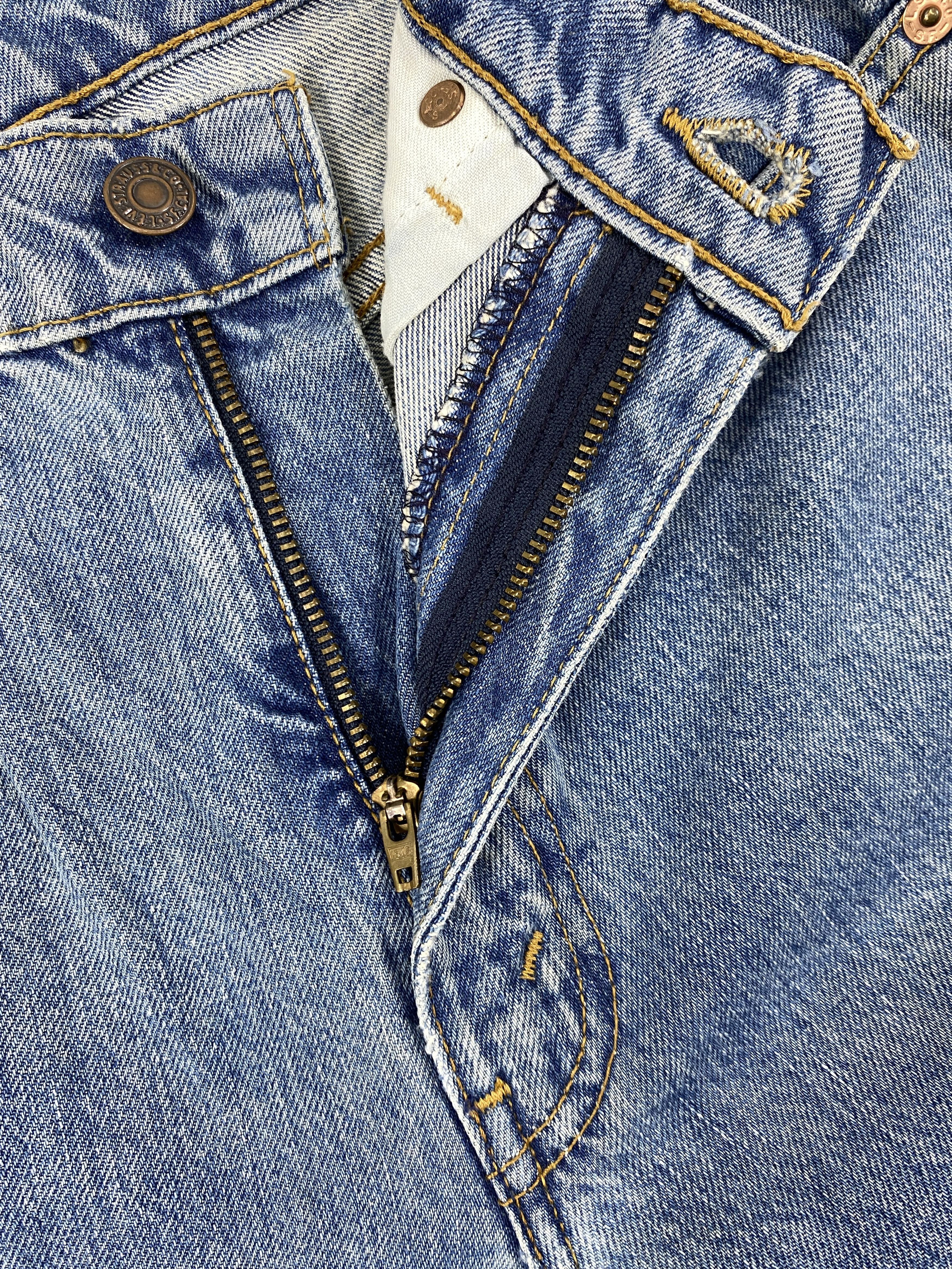 Levi's Blue Vintage Levi's 519 Jeans 27x31 Denim -JN1055 Size US 27 - 6 Thumbnail