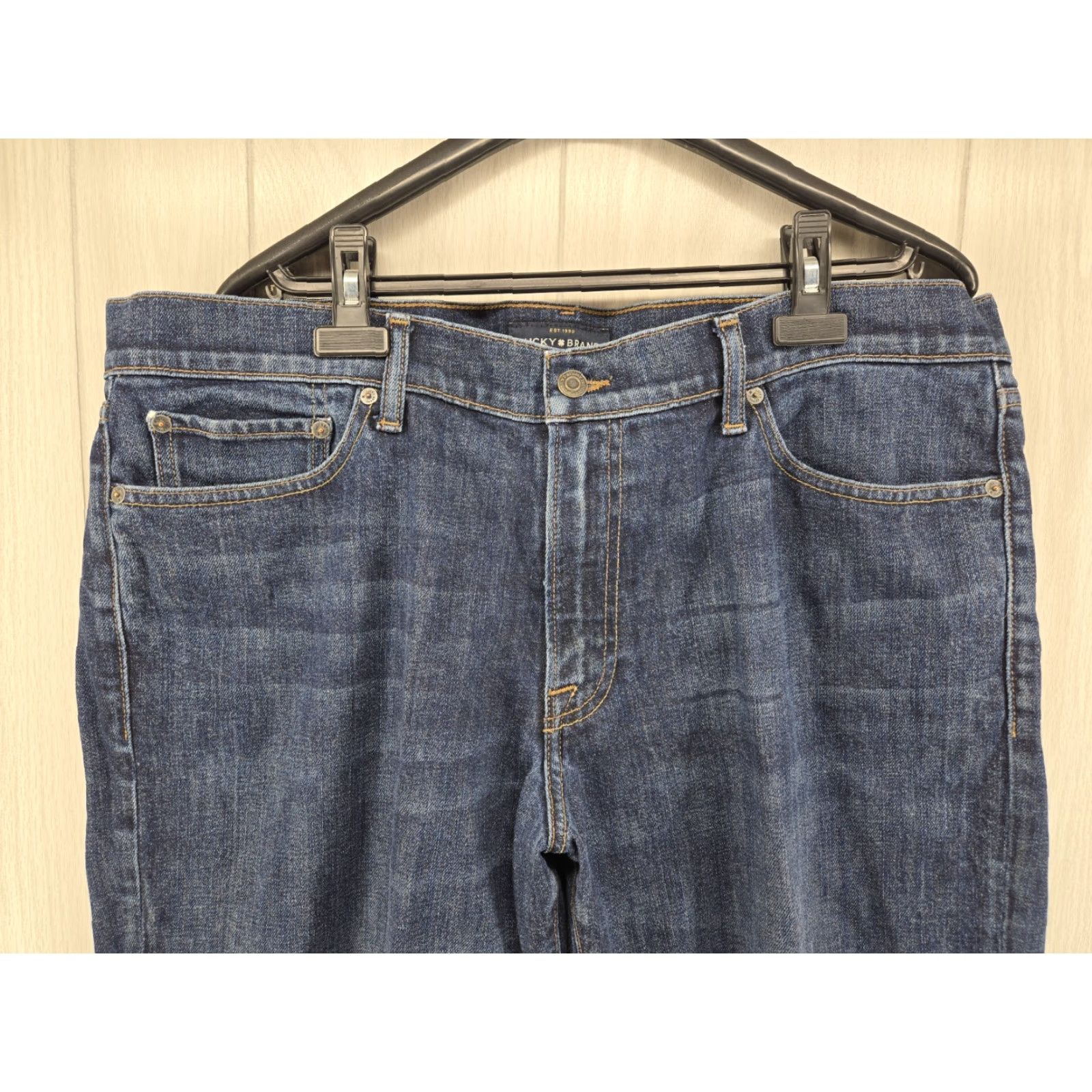 Lucky Brand Lucky Brand 361 Vintage Straight Jeans Men 38x30 Dark Wash Blue Denim 5-Pocket Regular Fit Cotton Denim Jeans Mens Boys Womens Size US 38 / EU 54 - 3 Thumbnail