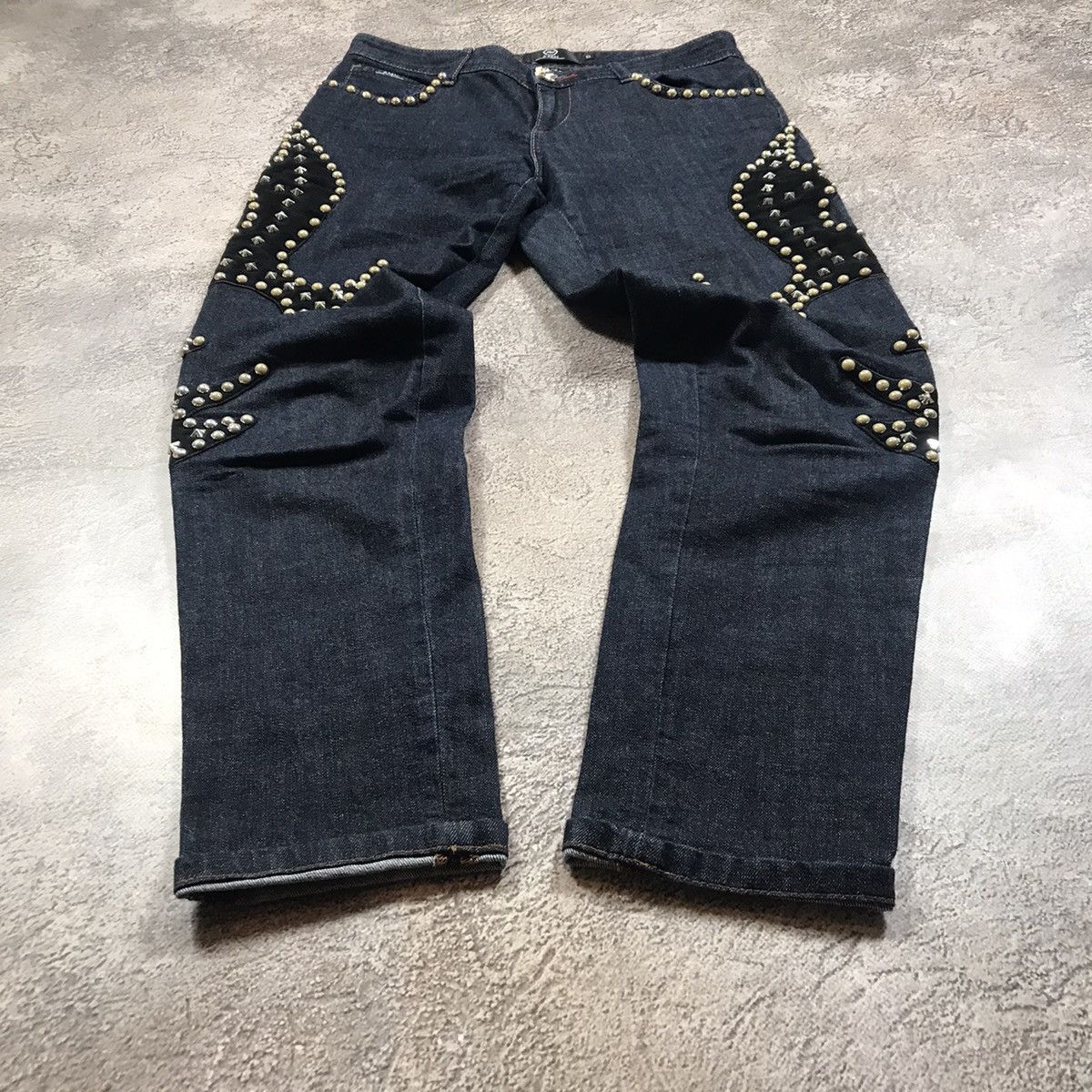 Vintage Vintage Y2K Studded Distressed Low Rise Flared Jeans Swag 27 Size 27" / US 4 / IT 40 - 1 Thumbnail