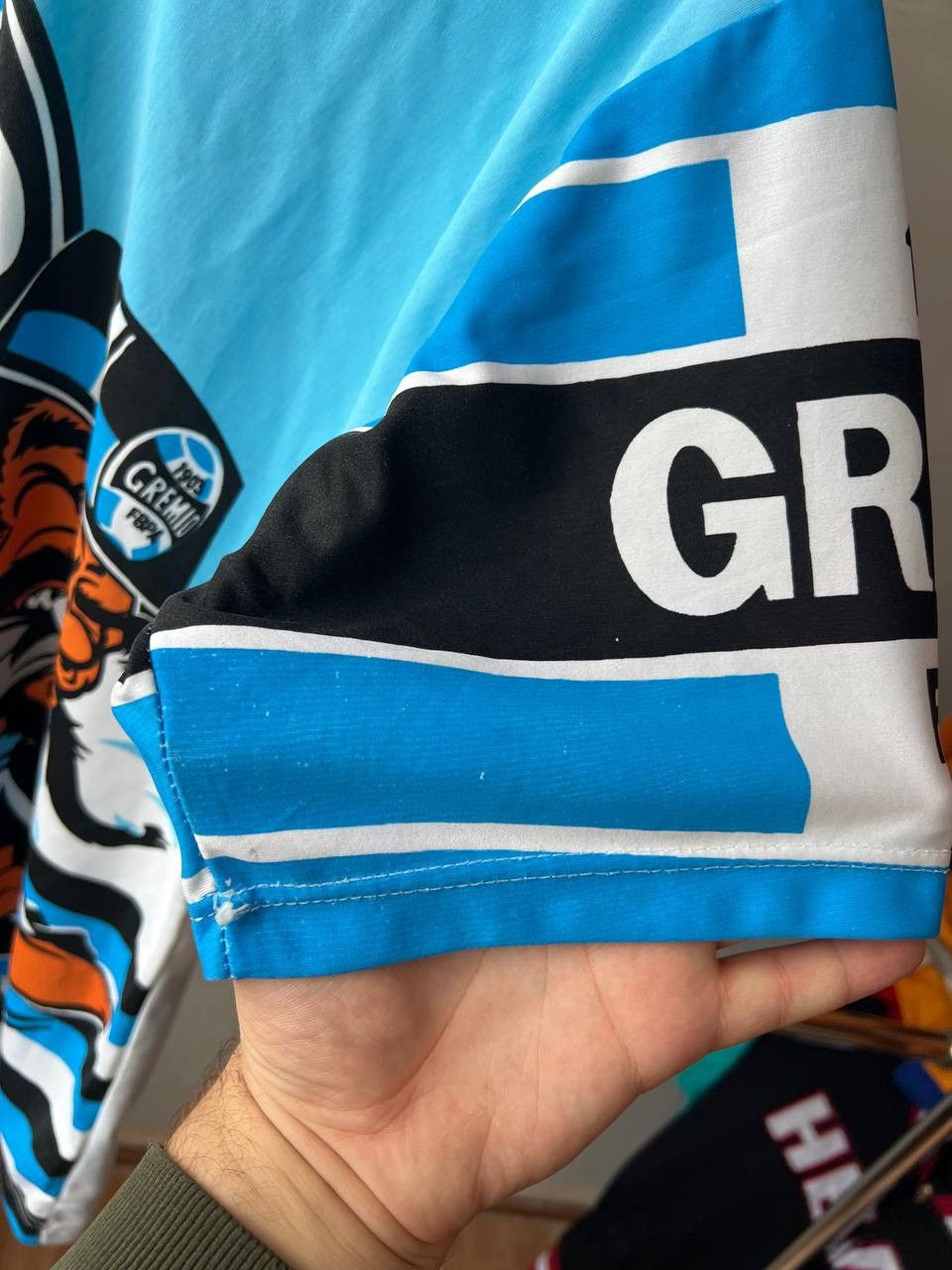 Vintage 90’S FBA GREMIO 1903 DESIGN MASCOT SOCCER JERSEY ROVIL SZ L Size US L / EU 52-54 / 3 - 10 Thumbnail