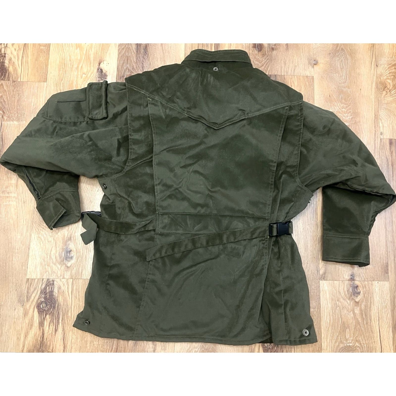 Vintage VINTAGE Gary Neese Outdoor The Ultimate Suede Patches Hunting Jacket & Vest S Mens Jacket Size US S / EU 44-46 / 1 - 4 Thumbnail