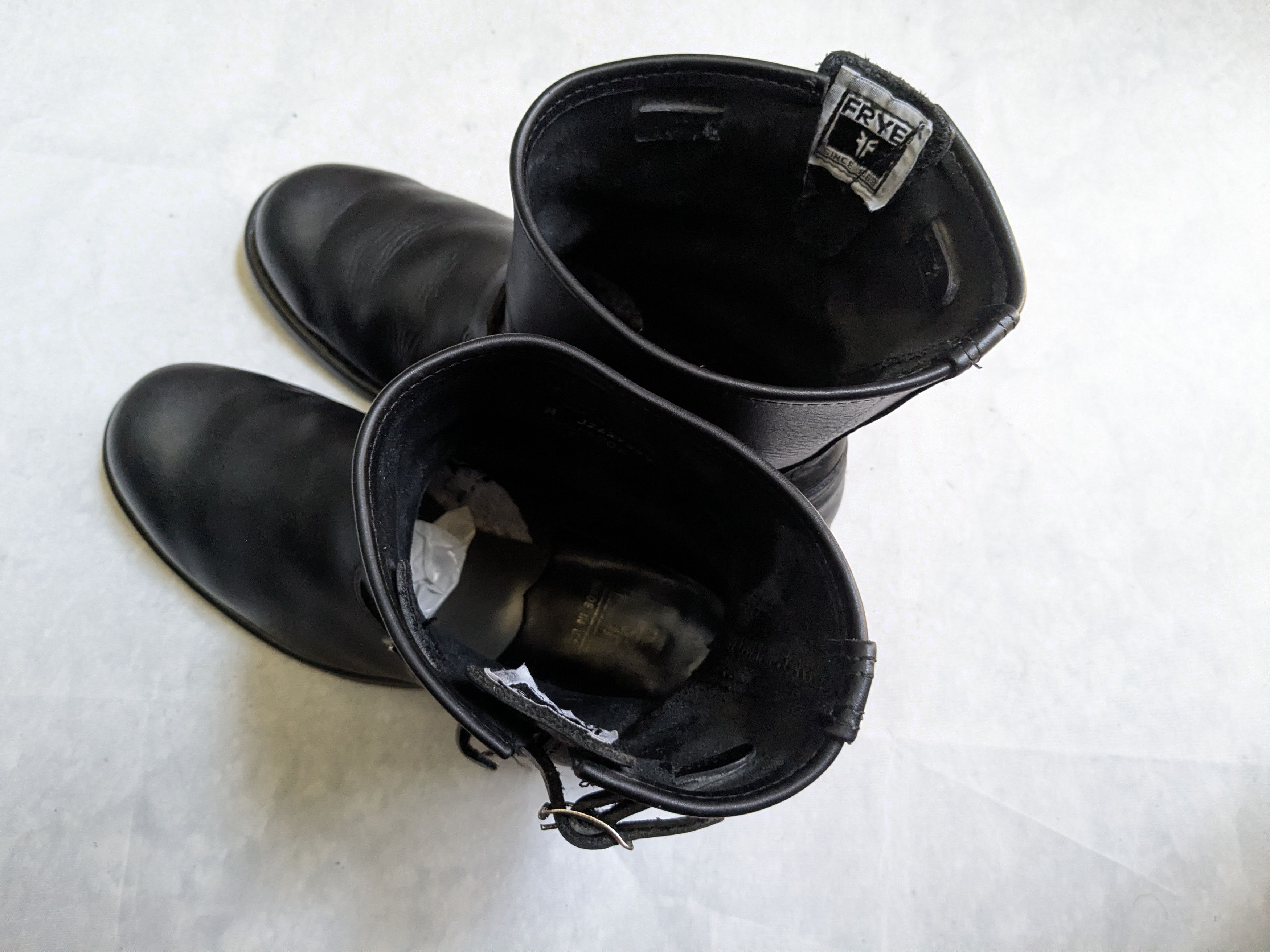 Frye Frye Engineer Black Leather 9 M Leather Buckle Size US 9 / EU 42 - 13 Thumbnail
