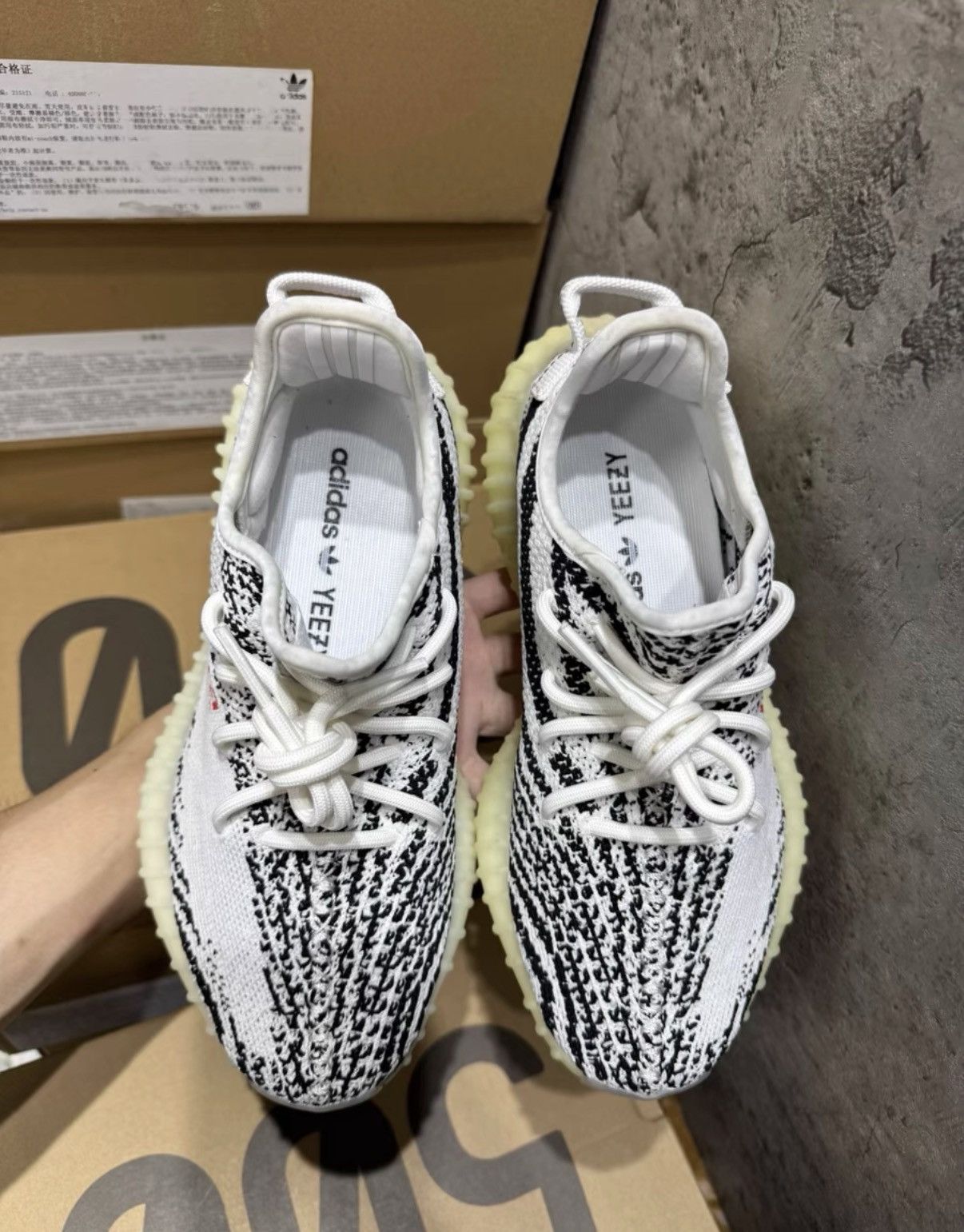 Adidas Adidas Yeezy 350 Zebra, 2020 Version, Style Code CP9654 K37 Size US 8 / IT 38 - 4 Thumbnail
