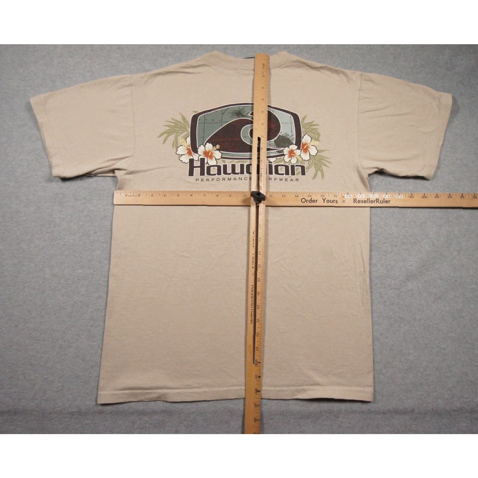 Vintage VINTAGE Hawaiian Performance Surfwear Shirt Mens Medium Blue Crewneck Y2K Tee Shirt Mens Medium Blue Hawaiian Surfwear Logo All Seasons Hawaii Theme Size US M / EU 48-50 / 2 - 6 Thumbnail