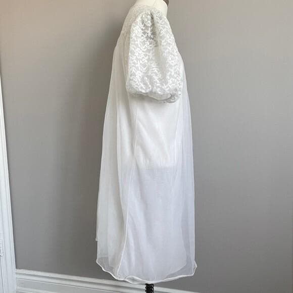 Vintage Vintage 60s Double Layered Semi-Sheer Chiffon Robe Peignoir Size M / US 6-8 / IT 42-44 - 7 Thumbnail