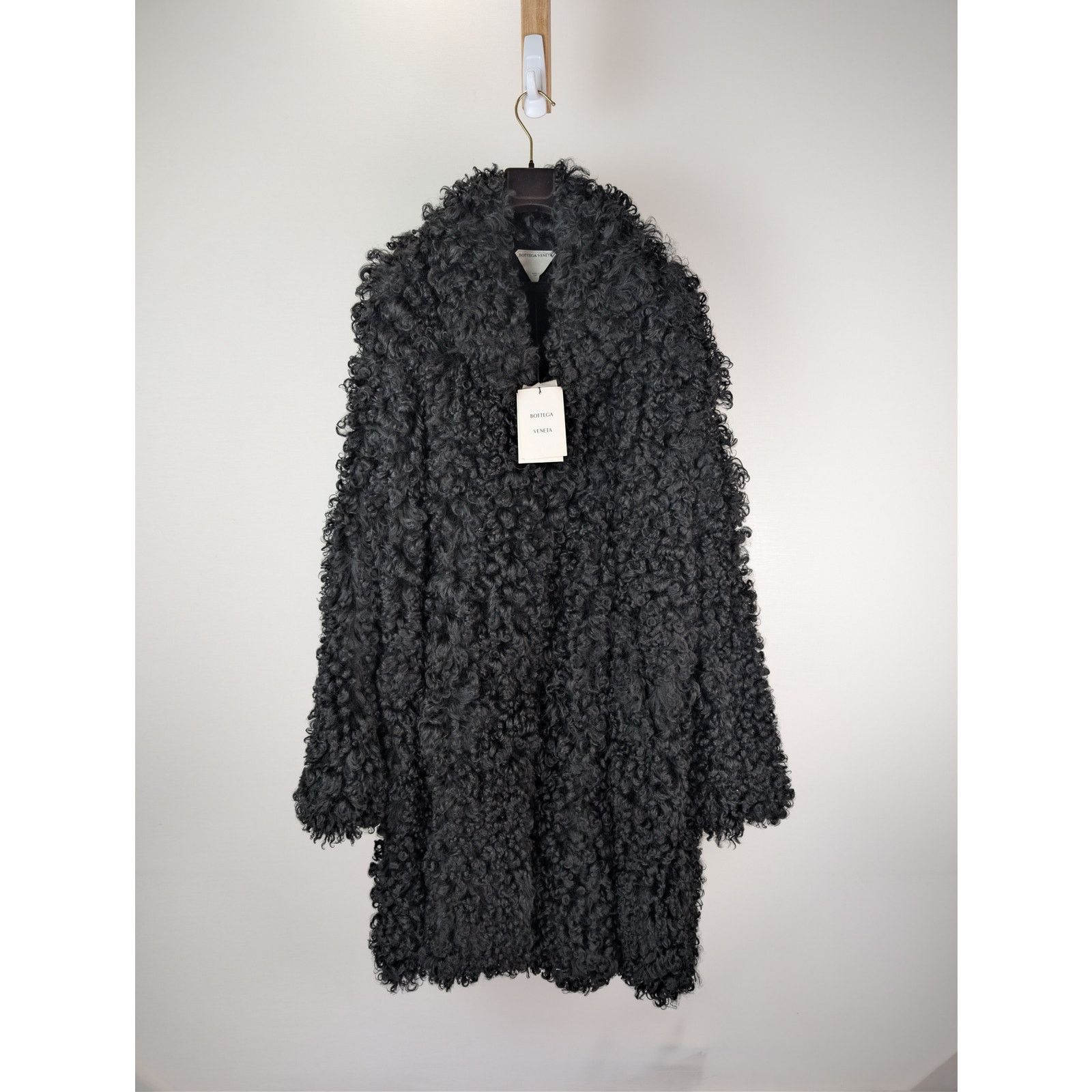 Bottega Veneta o1rshd1 Curly Shearling Coat in Black Size US M / EU 48-50 / 2 - 1 Thumbnail