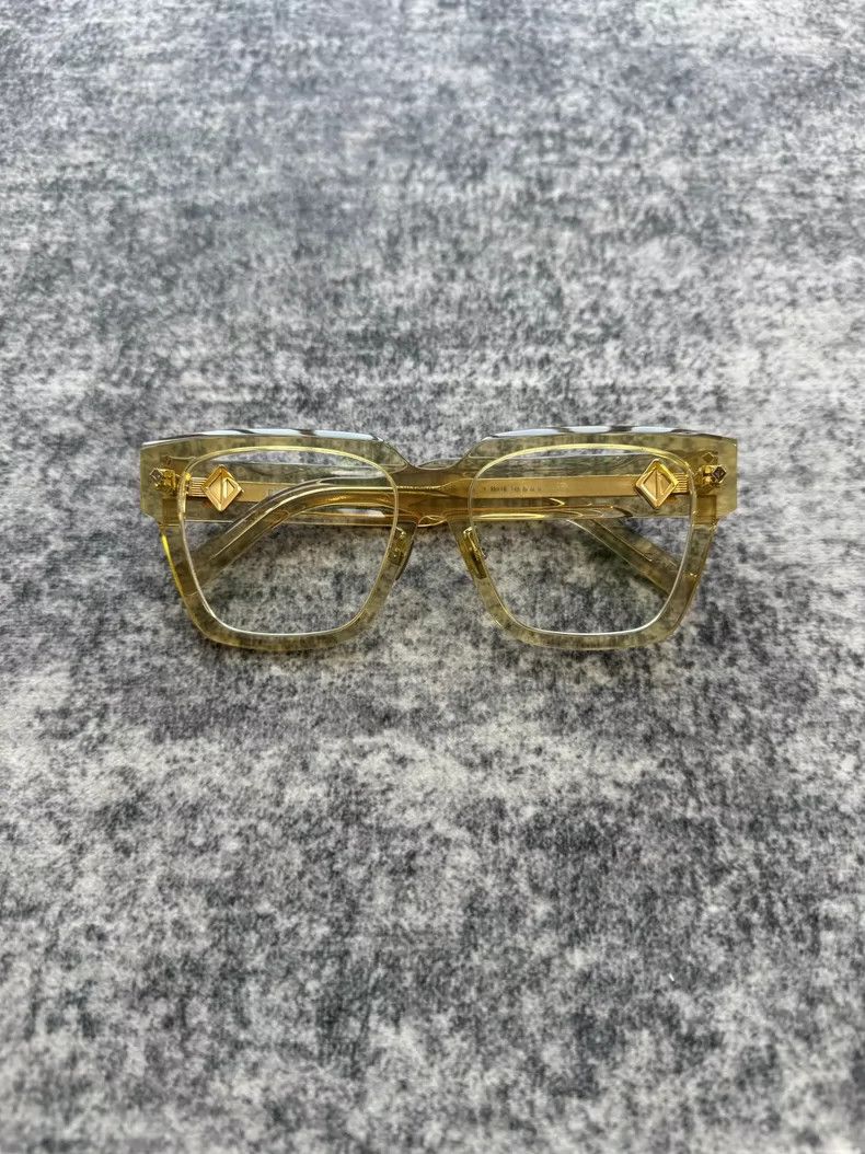 Dior Dior Diamond CD transparent glass 2504-Nextarrow Size ONE SIZE - 1 Thumbnail