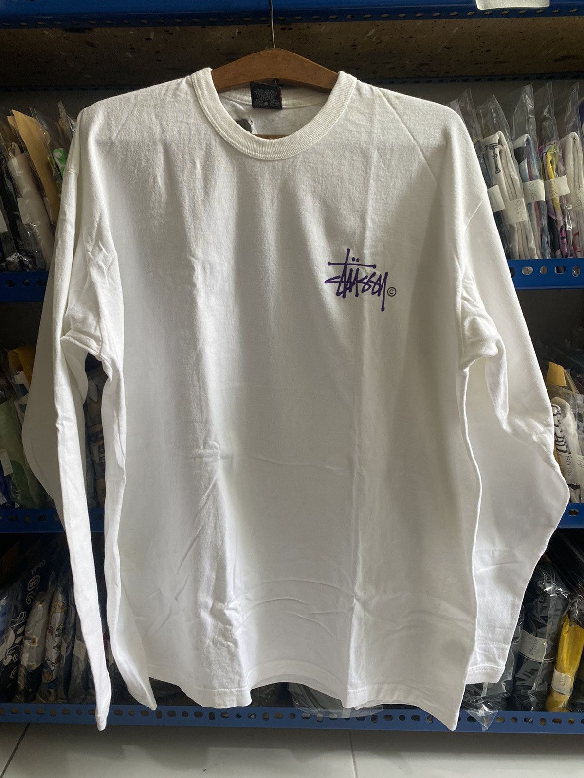 Stussy STUSSY DISTRESSED TSHIRT Size US L / EU 52-54 / 3 - 1 Thumbnail