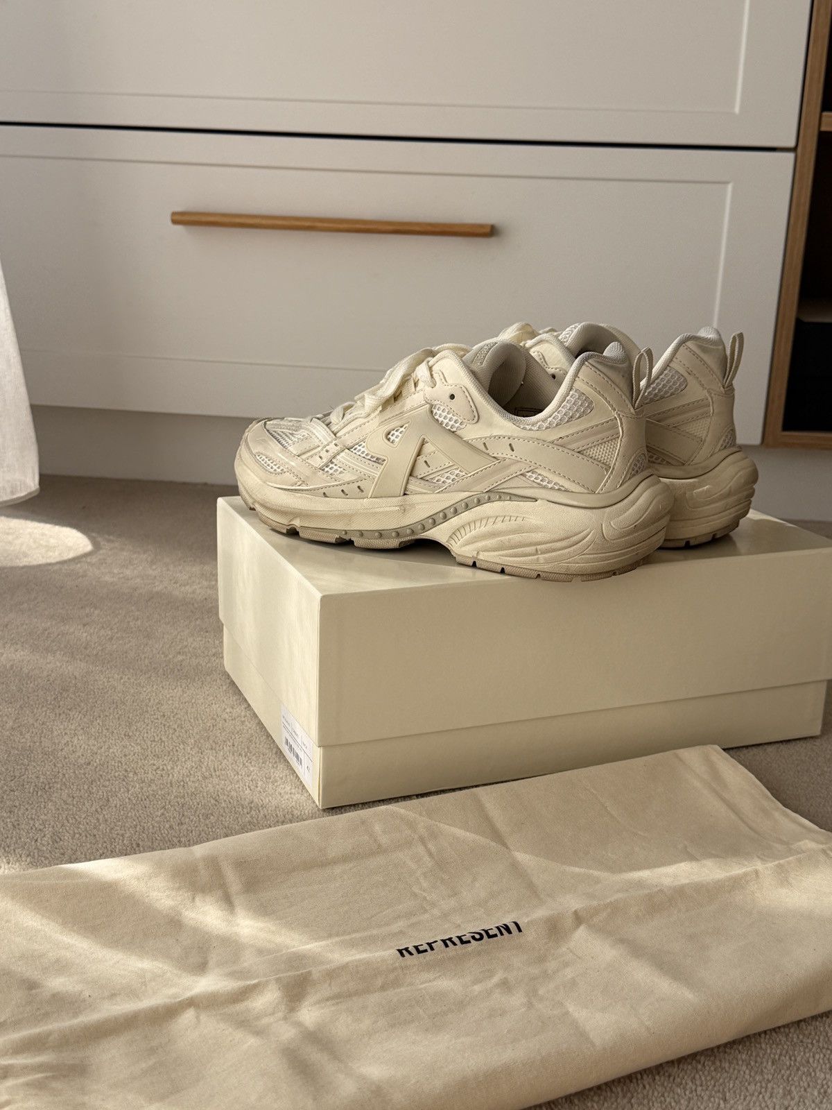 Represent Clo. Represent Clo Storm Runner – Off White – US 9 Size US 9 / EU 42 - 9 Thumbnail