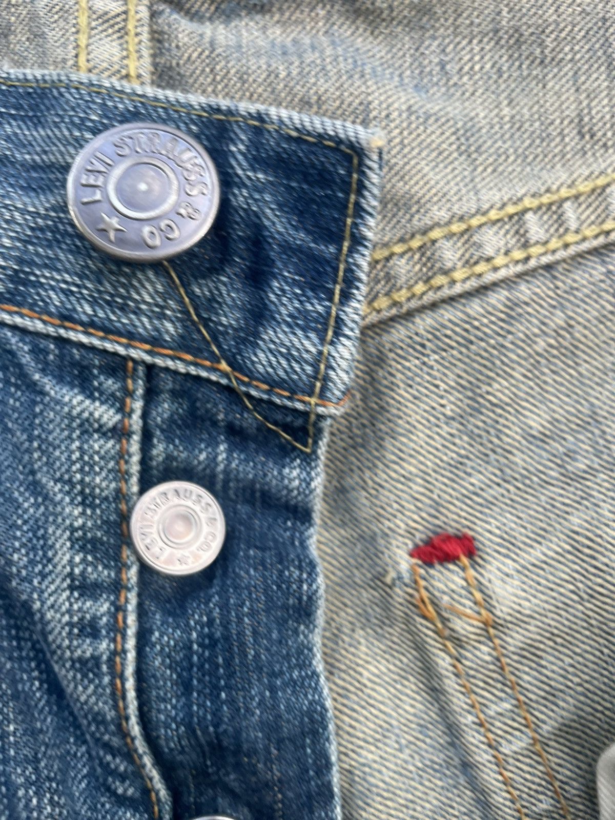 Levi's Vintage 2004 Levis Red Narrow Cutting Size US 34 / EU 50 - 21 Thumbnail