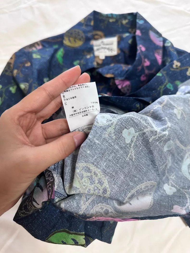 Vivienne Westwood Vivienne Westwood size36 Alien shirt in short sleeves Size M / US 6-8 / IT 42-44 - 5 Thumbnail