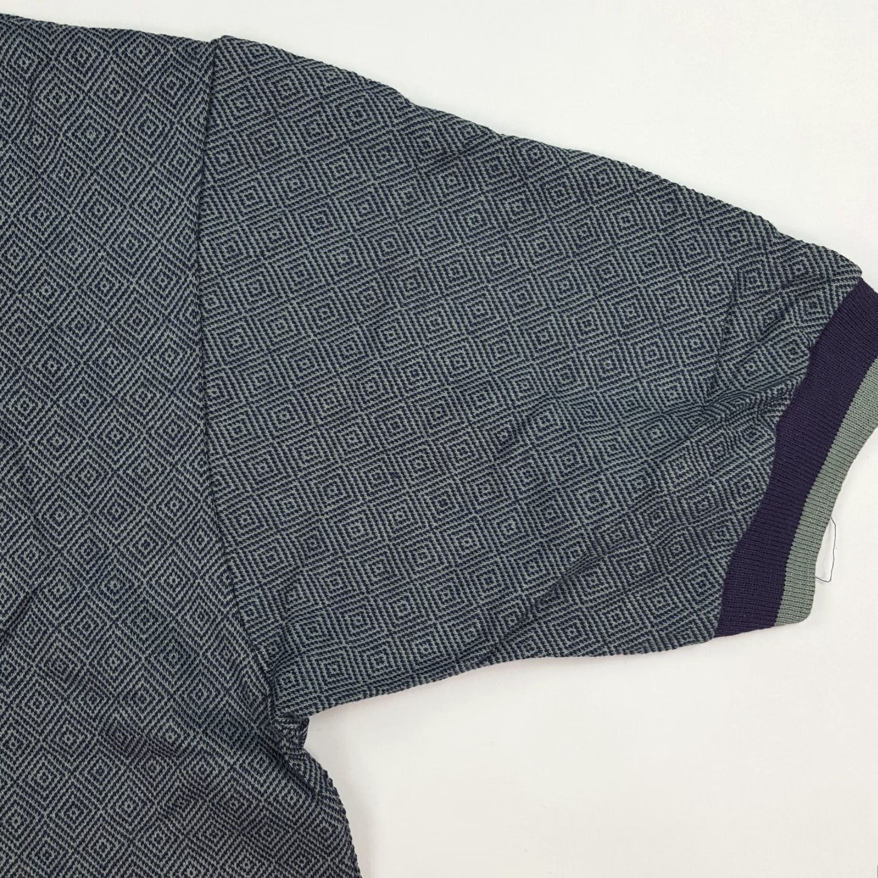 Vintage VINTAGE MunsingWear Diamond Collared Polo Shirt Shirt M Mens Gray 90s Preppy Outdoor Golf Tennis Casual Polo Size US M / EU 48-50 / 2 - 5 Thumbnail