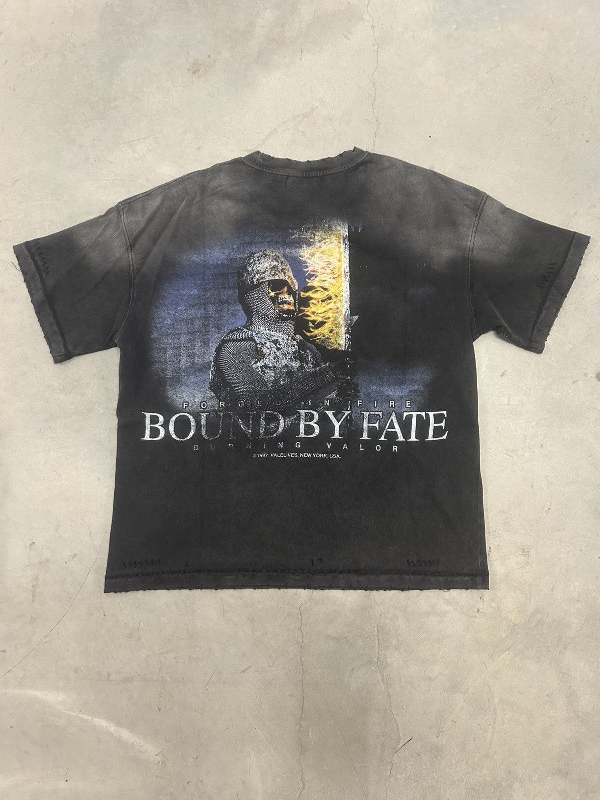 Vale Vale Forever Valley Dreams Black Lancelot Knight Tee Small Size US S / EU 44-46 / 1 - 4 Thumbnail