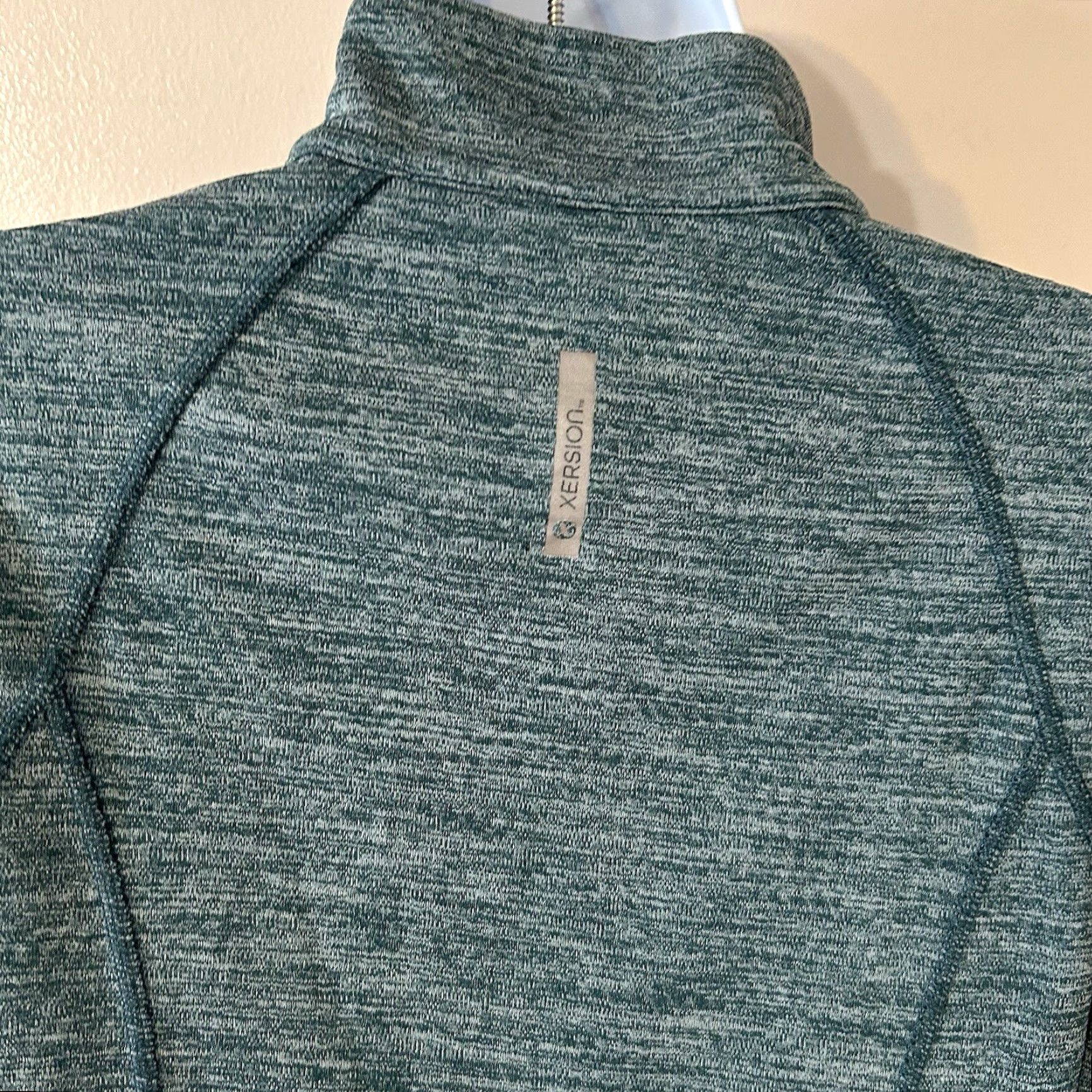 Vintage XERSION Slim Fit Long Sleeve Pullover Top Women Small Heather Green 1/4 Zip Pullover Lightweight Casual Sports Shirt Size S / US 4 / IT 40 - 4 Thumbnail