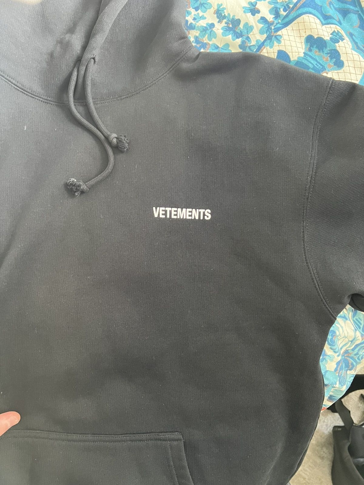 Vetements VETEMENTS logo hoodie Size US S / EU 44-46 / 1 - 19 Thumbnail