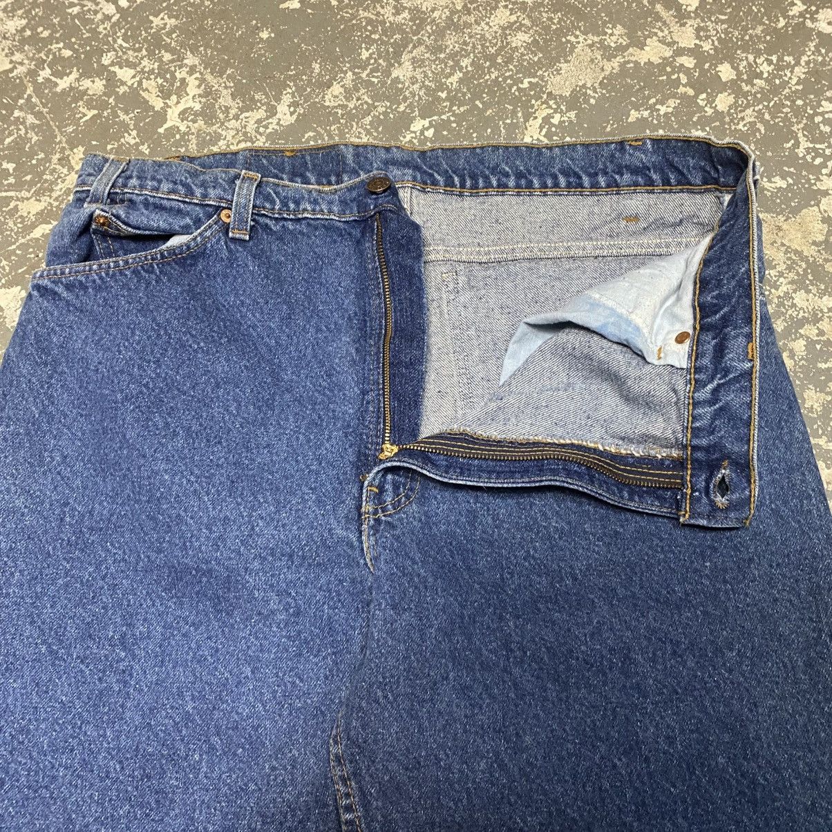 Levi's × Vintage Vintage Levi’s 550 Relaxed Fit Blue Dark Denim Jeans USA 90s Size US 36 / EU 52 - 11 Thumbnail