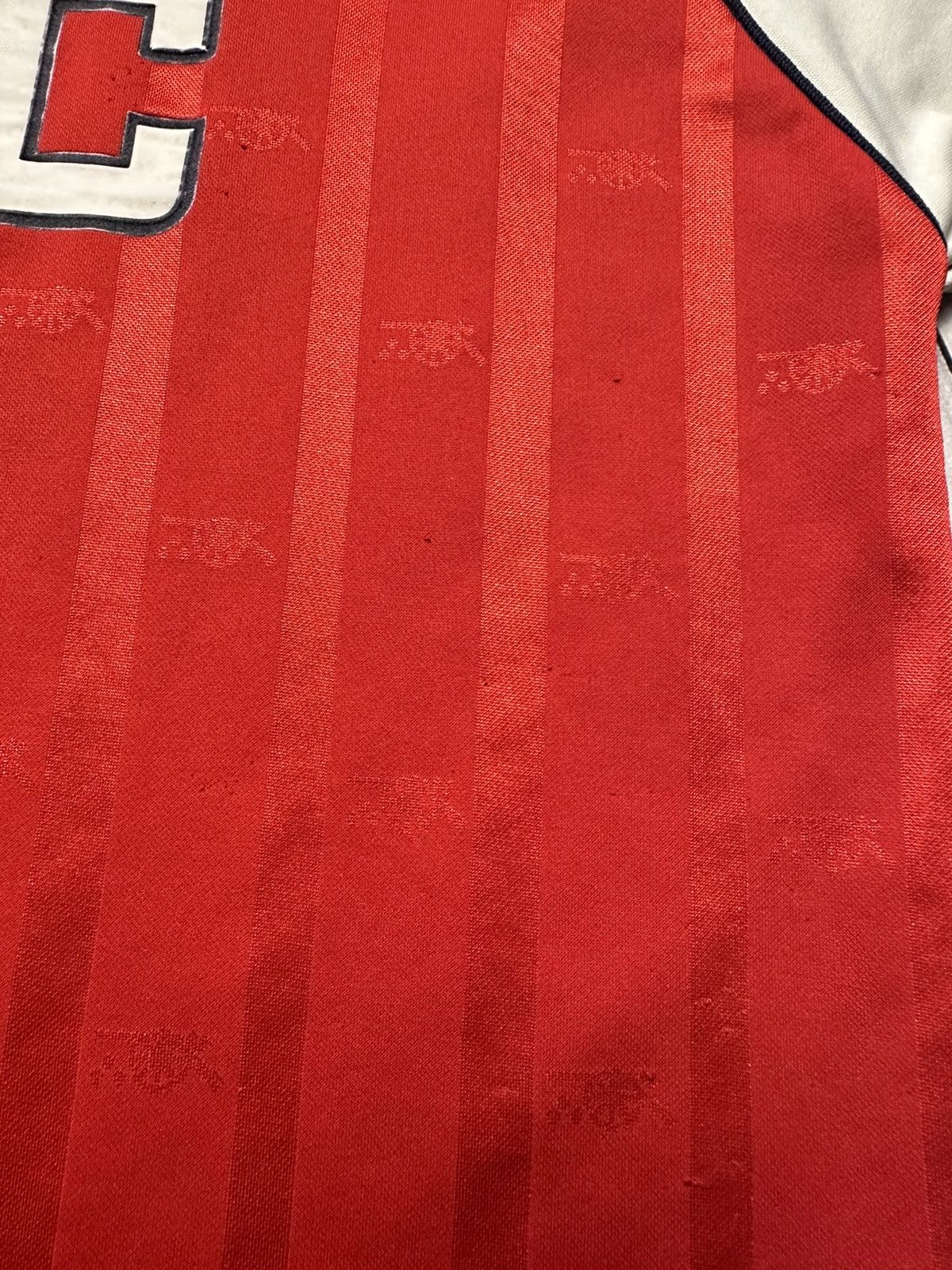 Vintage Vintage Arsenal soccer jersey size M rare JVC Size US M / EU 48-50 / 2 - 9 Thumbnail