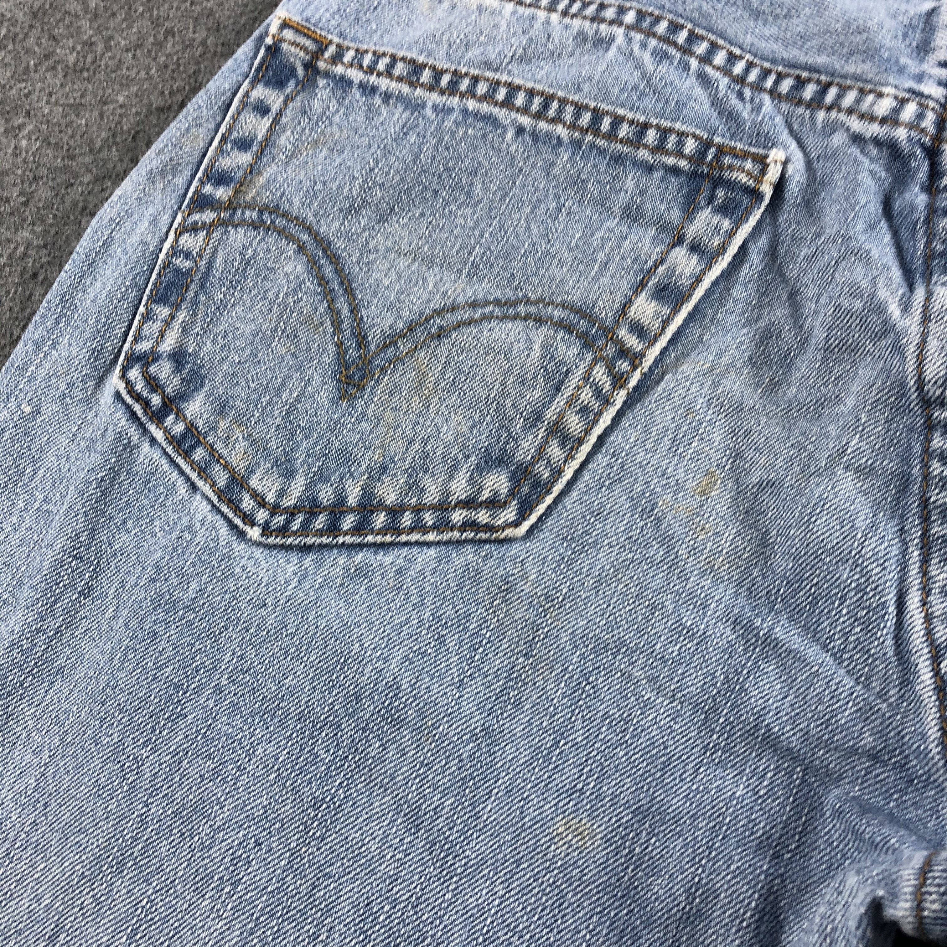 Levi's Vintage Light Wash Levis 505 Jeans-J2177 Size US 33 - 8 Thumbnail