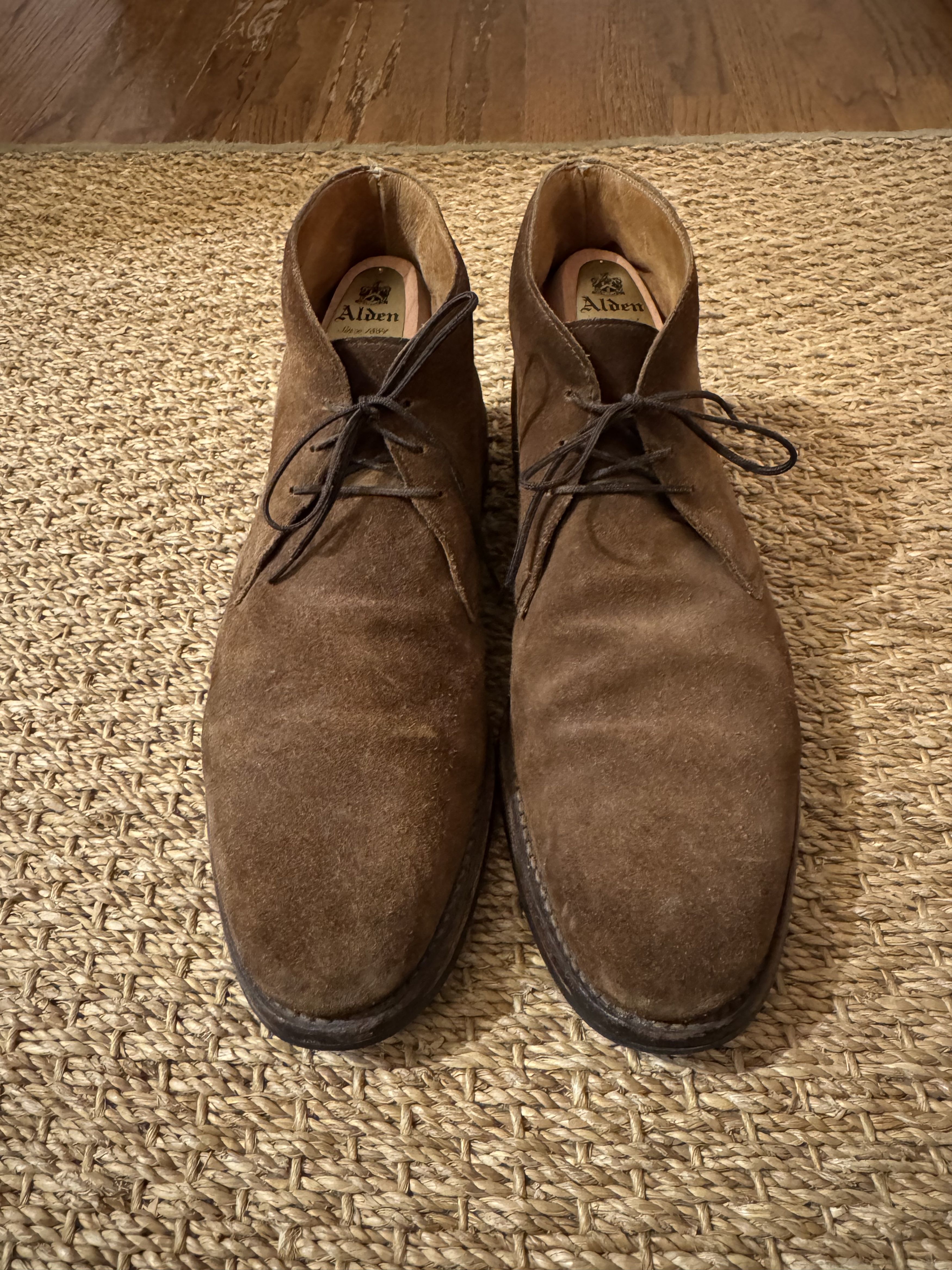 Crockett & Jones Crockett & Jones Chiltern Chukka - Snuff Suede Size US 11 / EU 44 - 1 Thumbnail