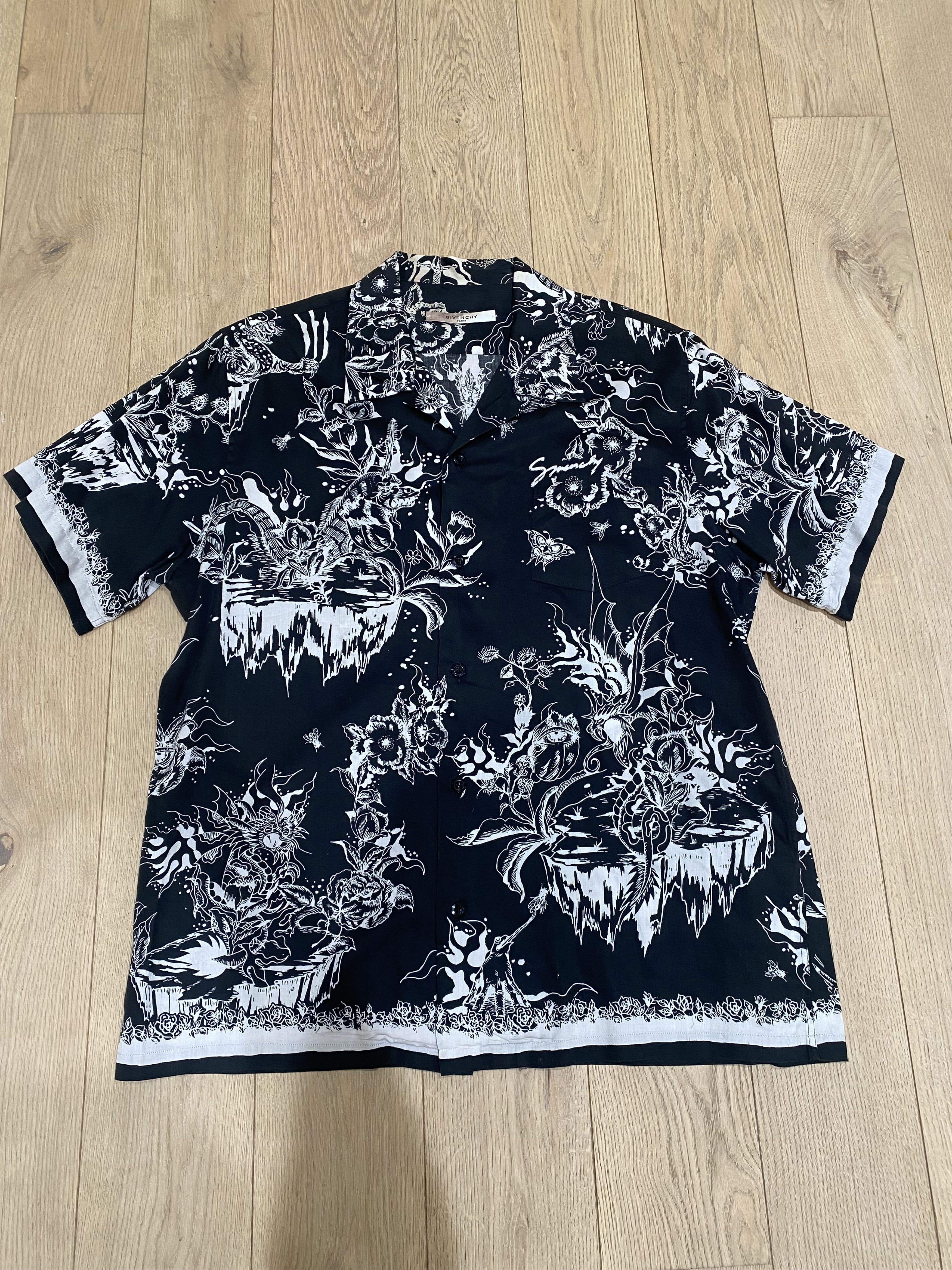 f*y様 GIVENCHY starlongsleevepolo by Ricc Givenchy star Polo Shirt black red Size XS | eBay