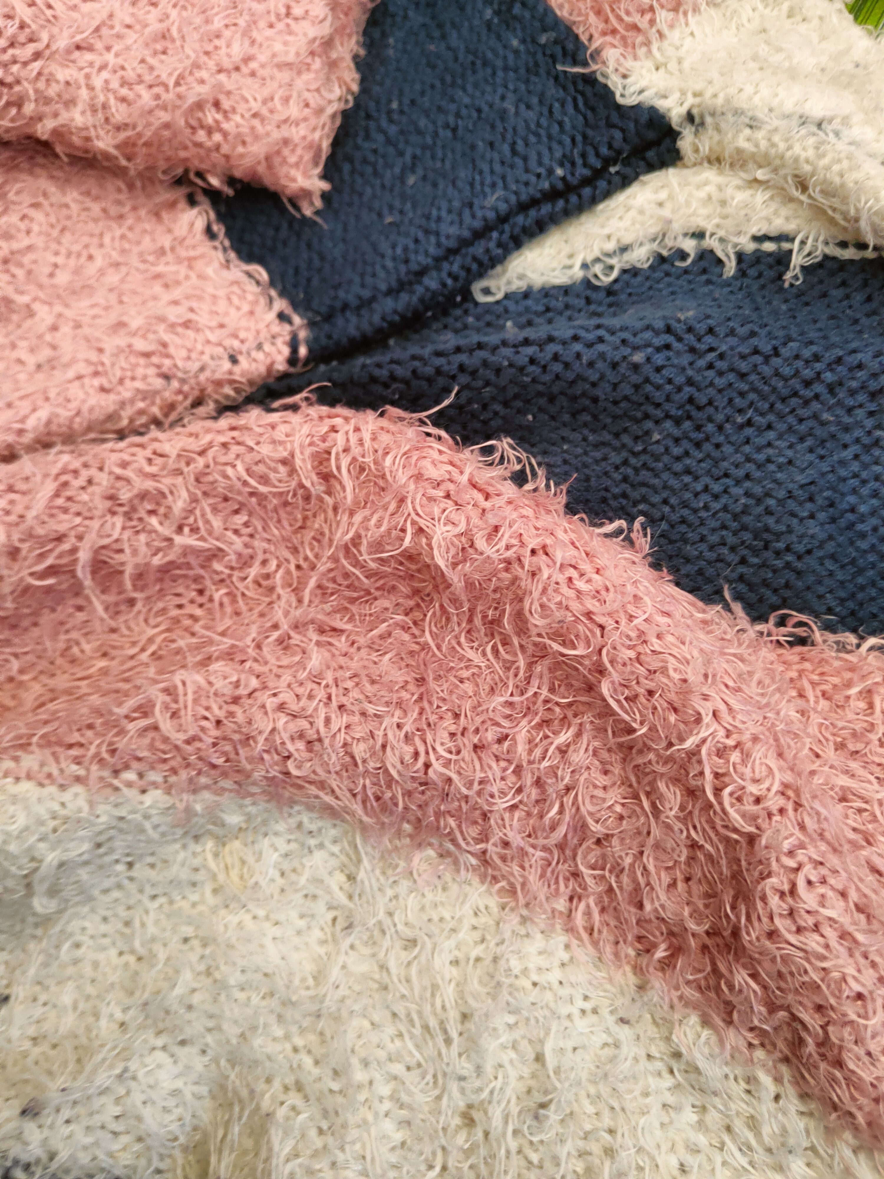 Fiorucci DL Fiorucci Navy Pink Fur Mohair Knitwear #46-538 Size S / US 4 / IT 40 - 11 Thumbnail