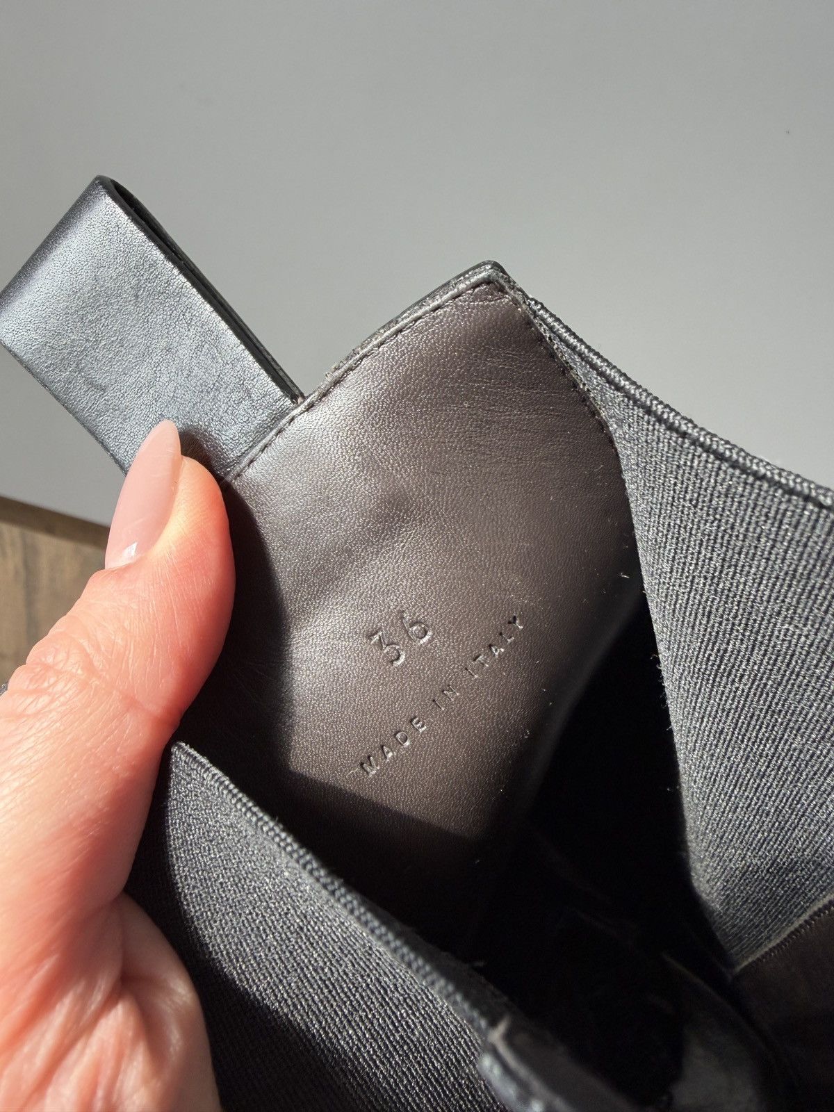 Bottega Veneta Bottega Veneta Tire Chelsea Leather Black Boots Size US 6 / IT 36 - 6 Thumbnail