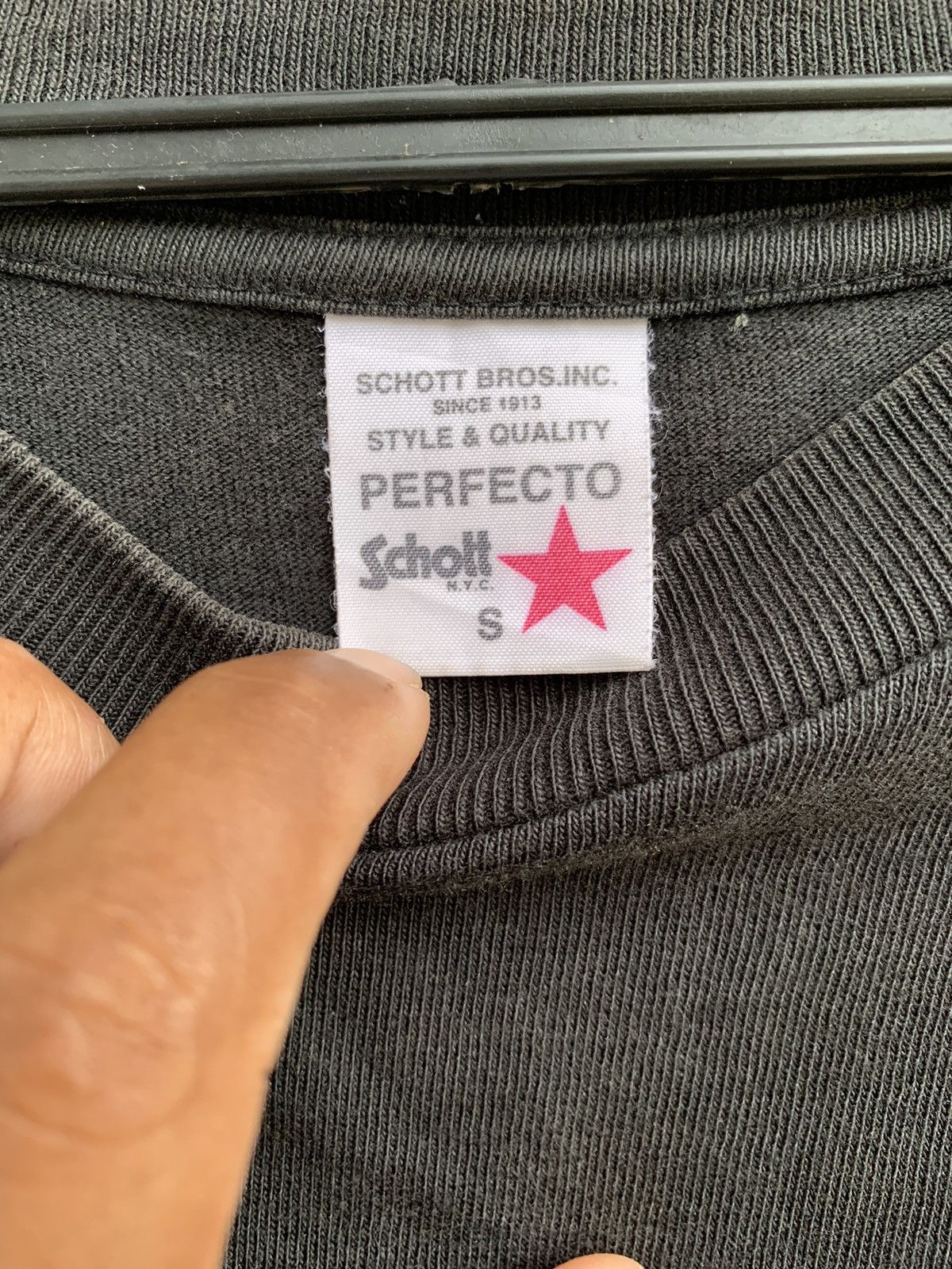 Schott Black Tee Schott Size US S / EU 44-46 / 1 - 6 Thumbnail