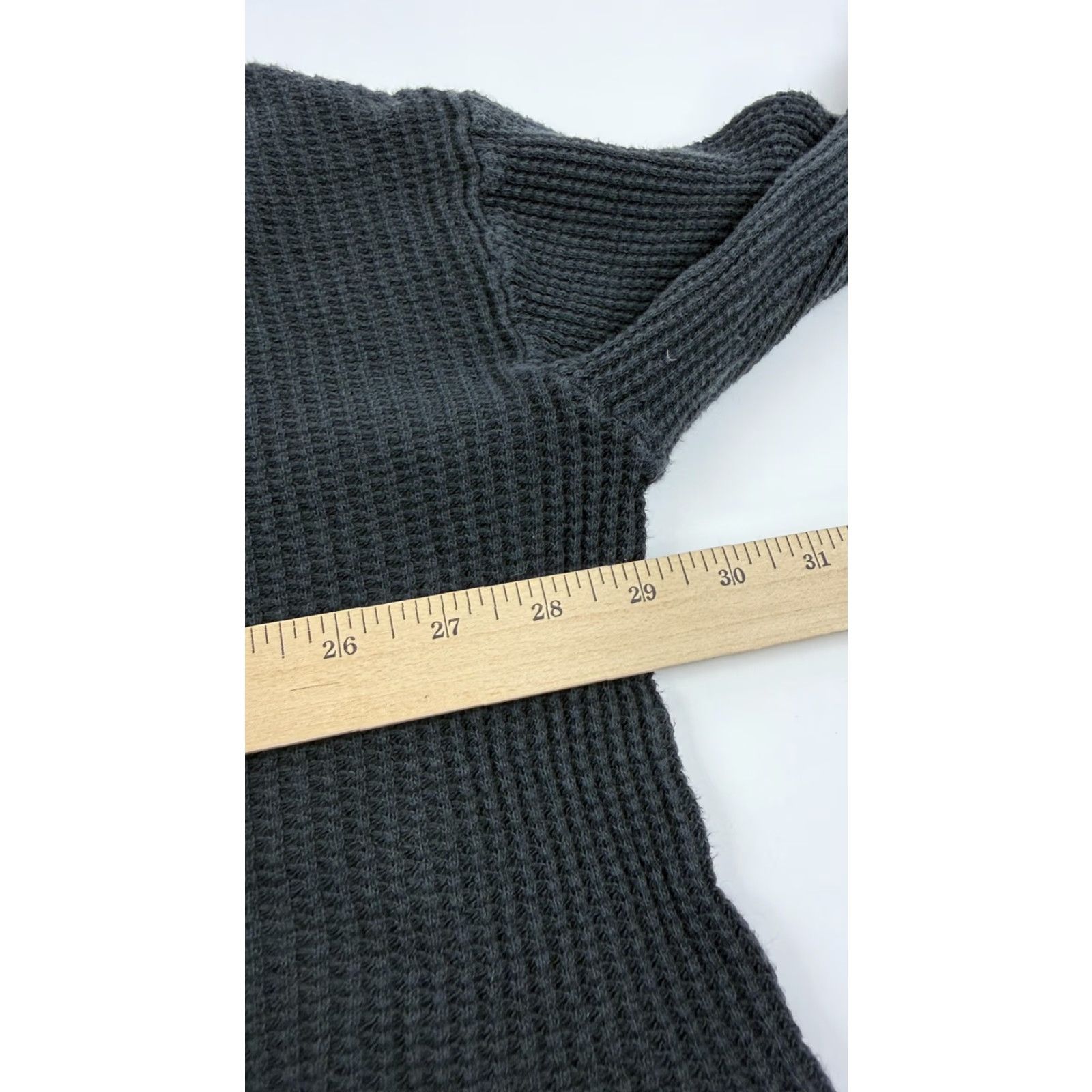 Vintage John Galt Shirt Womens One Size Black Thermal Waffle Knit Cropped Raw Hem Size ONE SIZE - 7 Thumbnail