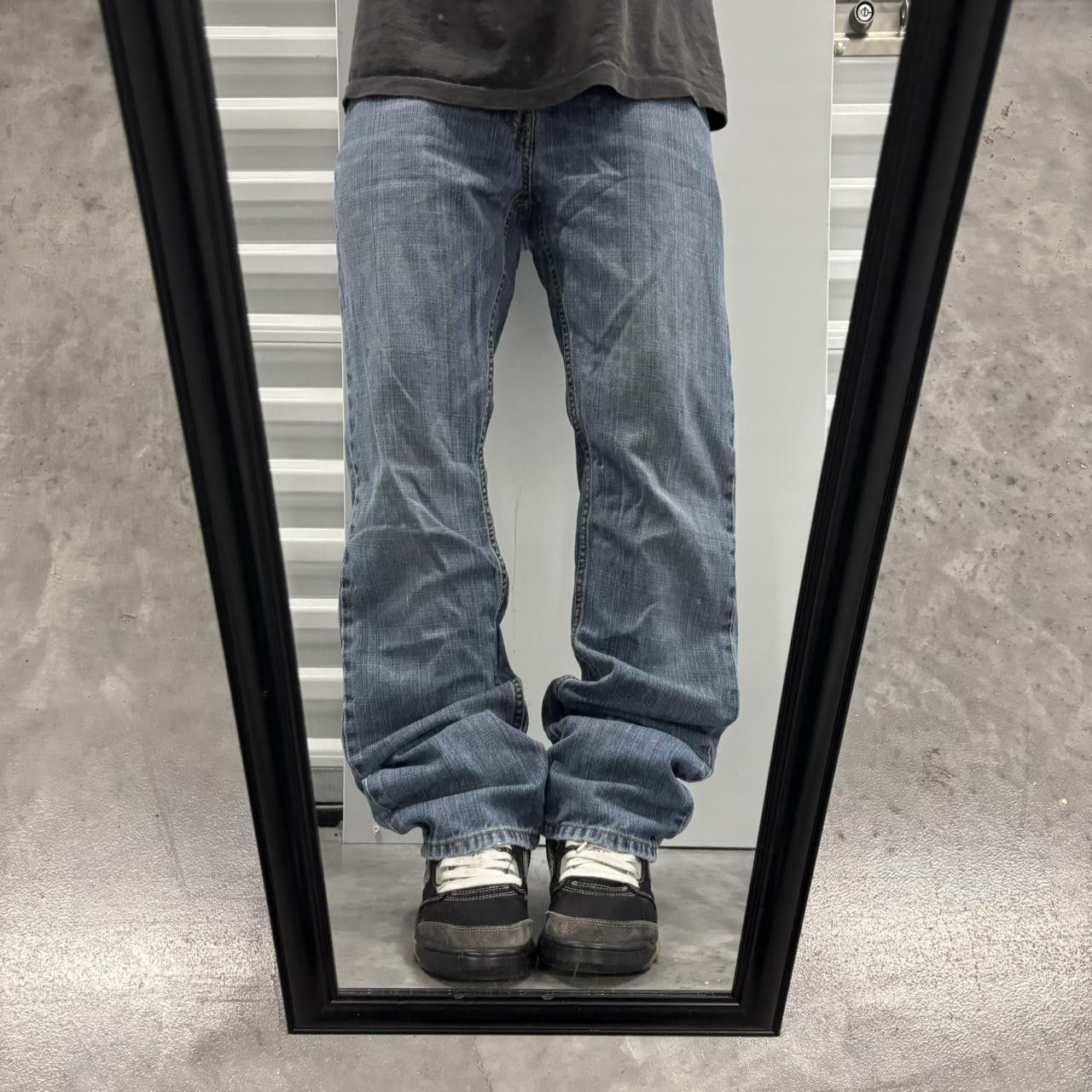 Levi's × Vintage Crazy Vintage Y2K/2000s Grunge Levis Medium Wash Denim Jeans! Size US 30 / EU 46 - 1 Thumbnail