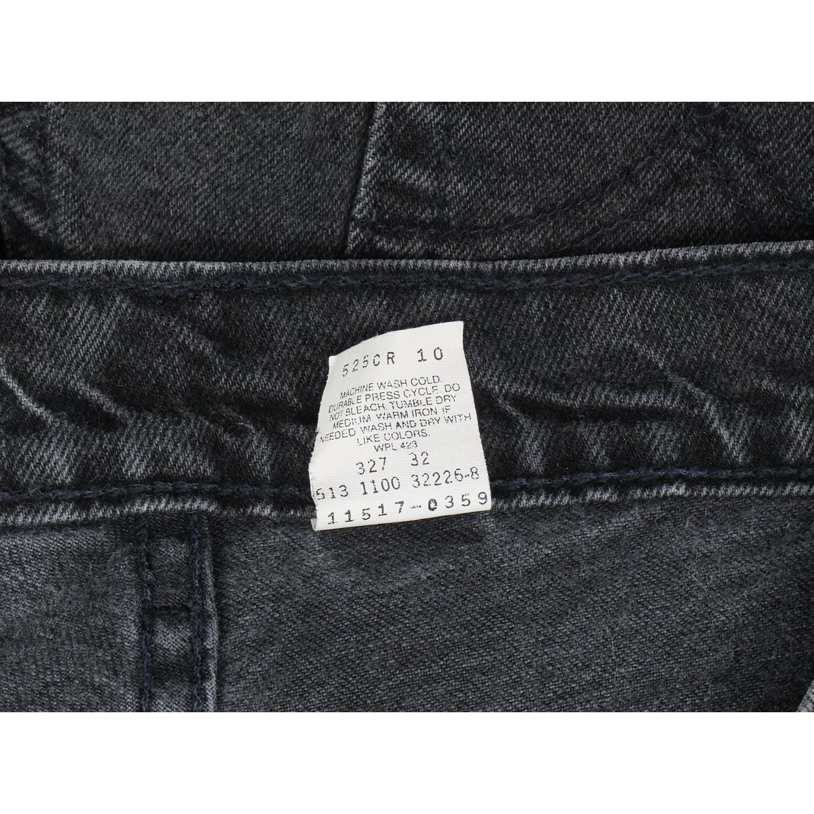 Levi's Vintage Levi's 517 Black High-Waist Cutoffs Vintage W25 Size 25" / US 0 / IT 36 - 8 Thumbnail