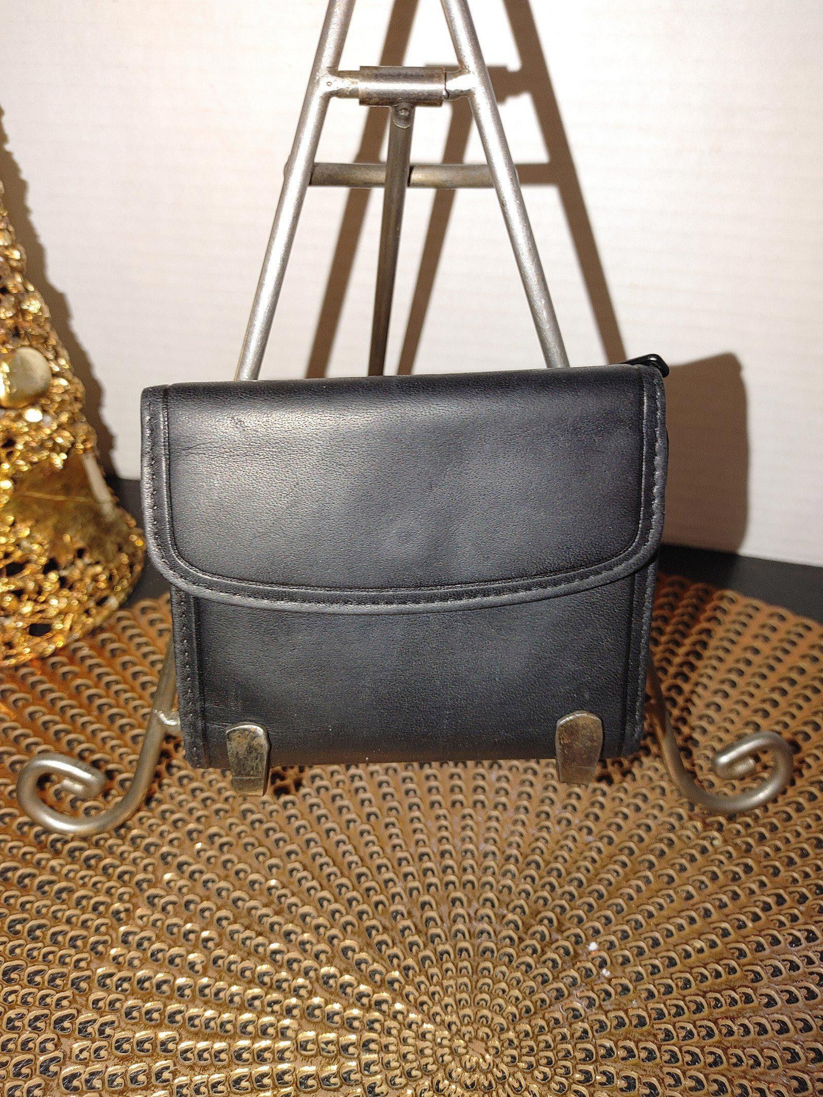 Burton Buxton Velvet Touch Leather Wallet Size ONE SIZE - 1 Thumbnail