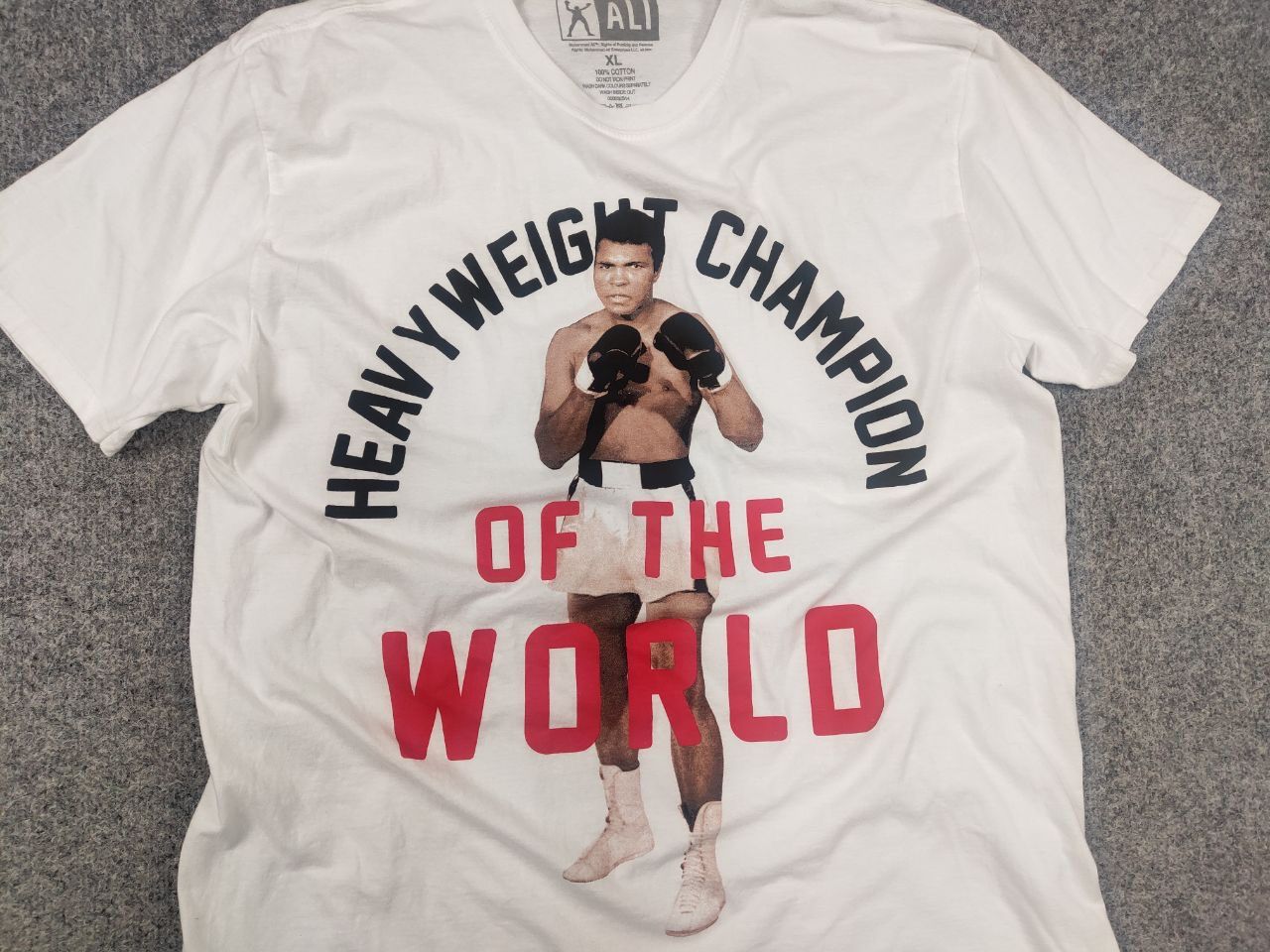 Vintage Vintage Muhammad Ali Logo Of the World White T-shirt Size US XL / EU 56 / 4 - 5 Thumbnail