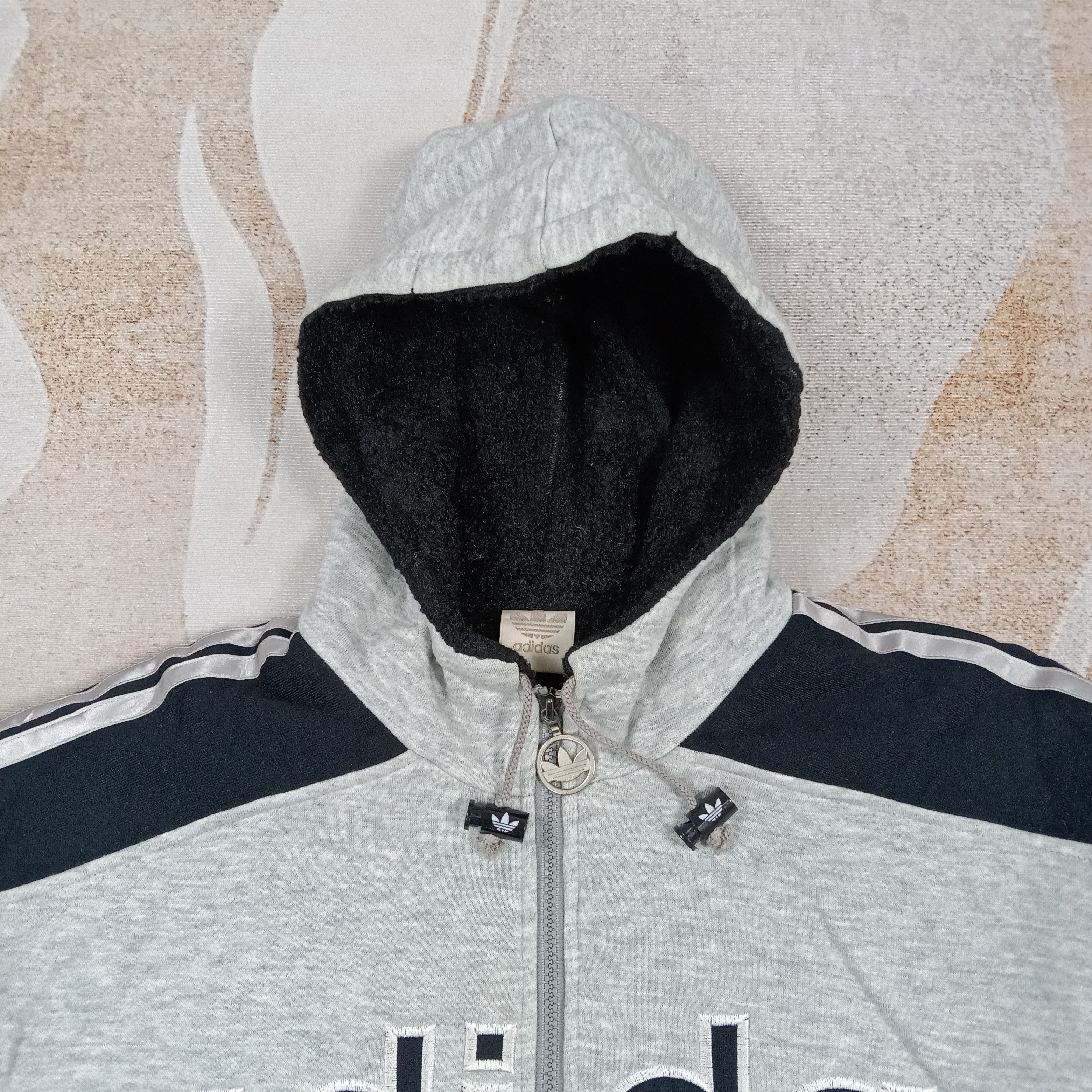 Adidas Vintage 90's Adidas Big Logo Hoodies Jacket C282N9 Size US XL / EU 56 / 4 - 5 Thumbnail