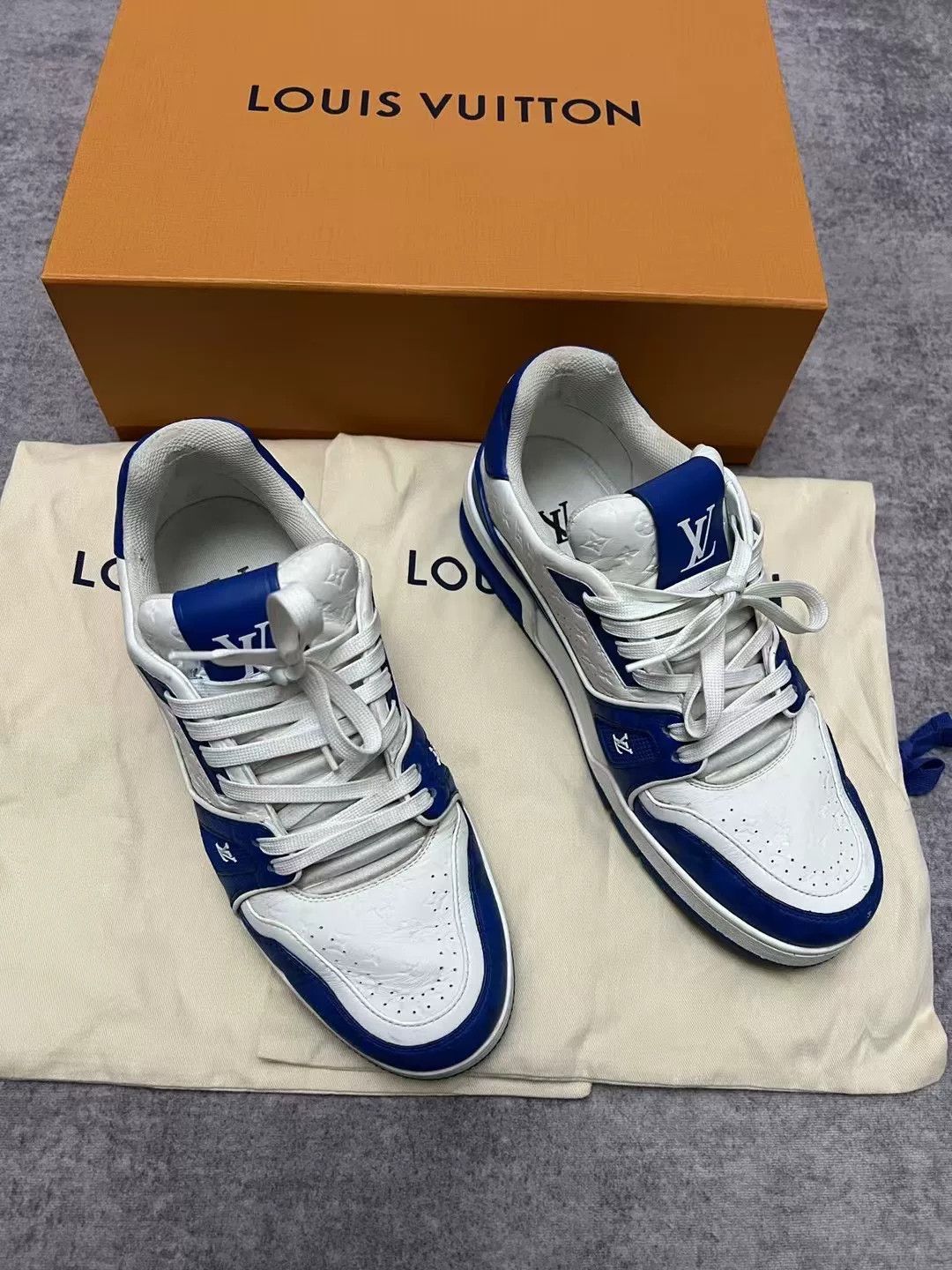 louis vuitton blue and white trainer shoes