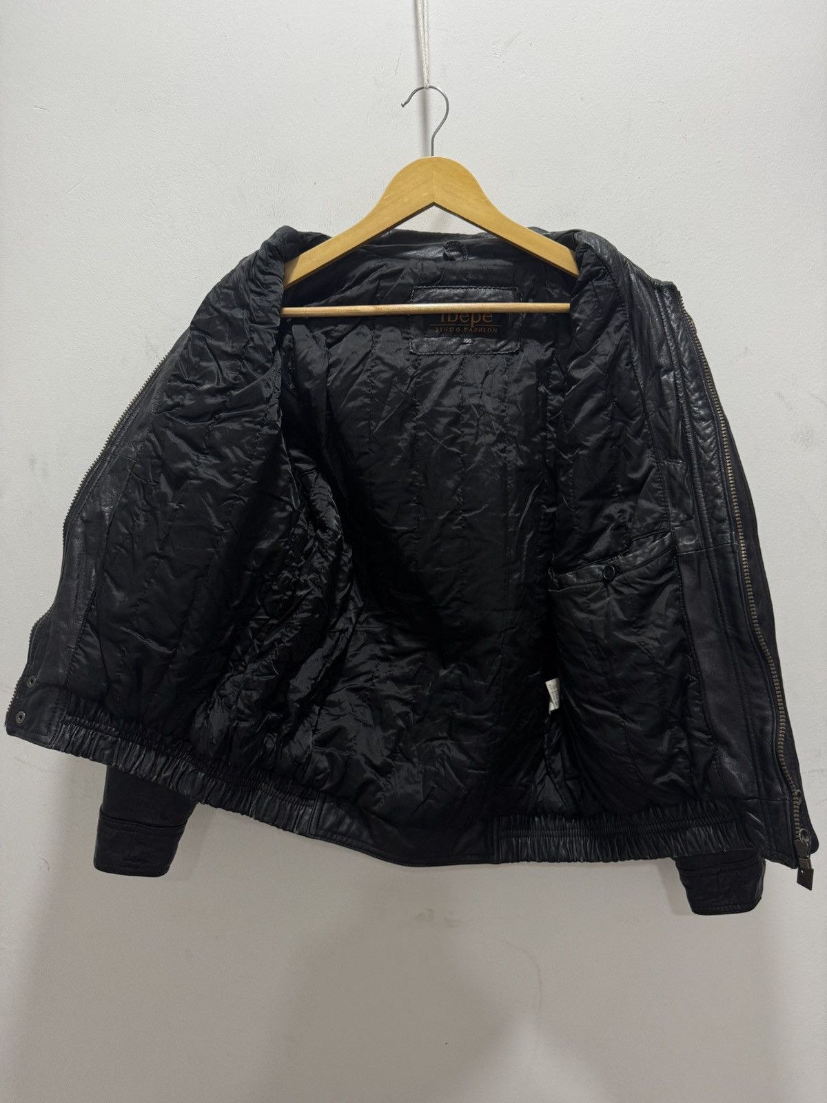 VINTAGE IBEPE JINDO DISTRESSED LEATHER JACKET