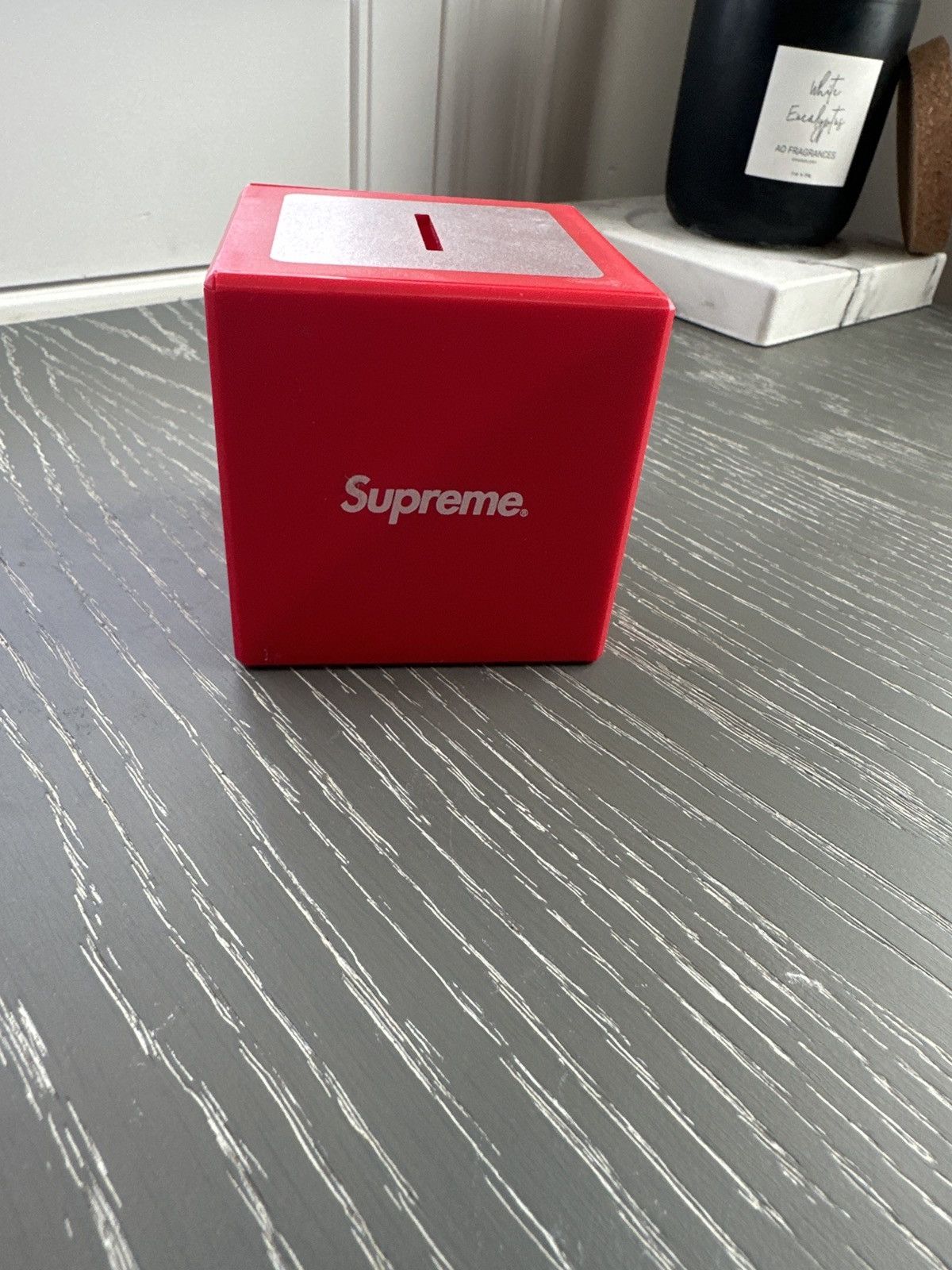 Supreme Supreme Illusion Coin Bank Size ONE SIZE - 2 Thumbnail