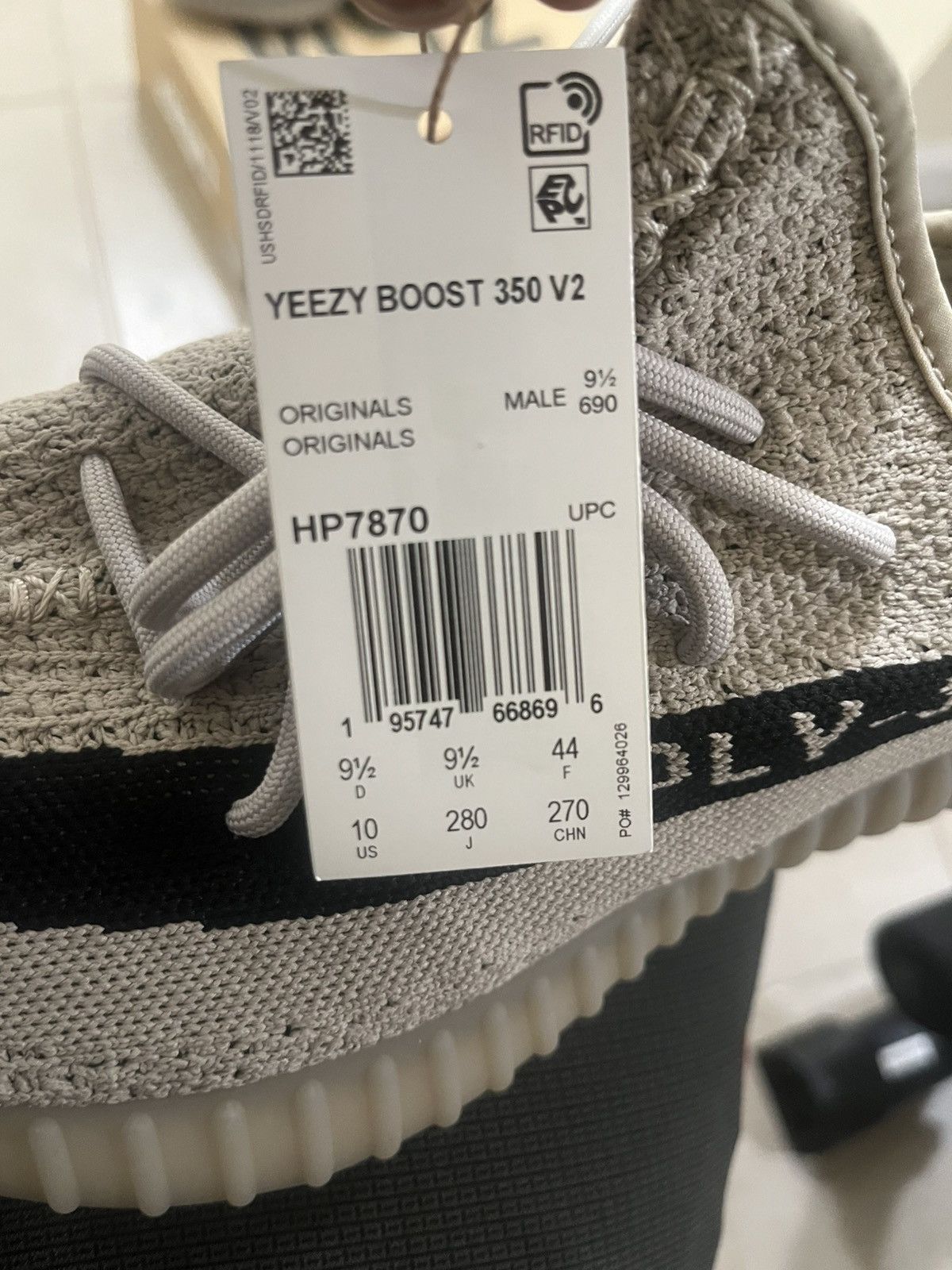 Adidas × Kanye West Adidas Yeezy Boost 350 V2 Slate Sz 10us Size US 10 / EU 43 - 10 Thumbnail