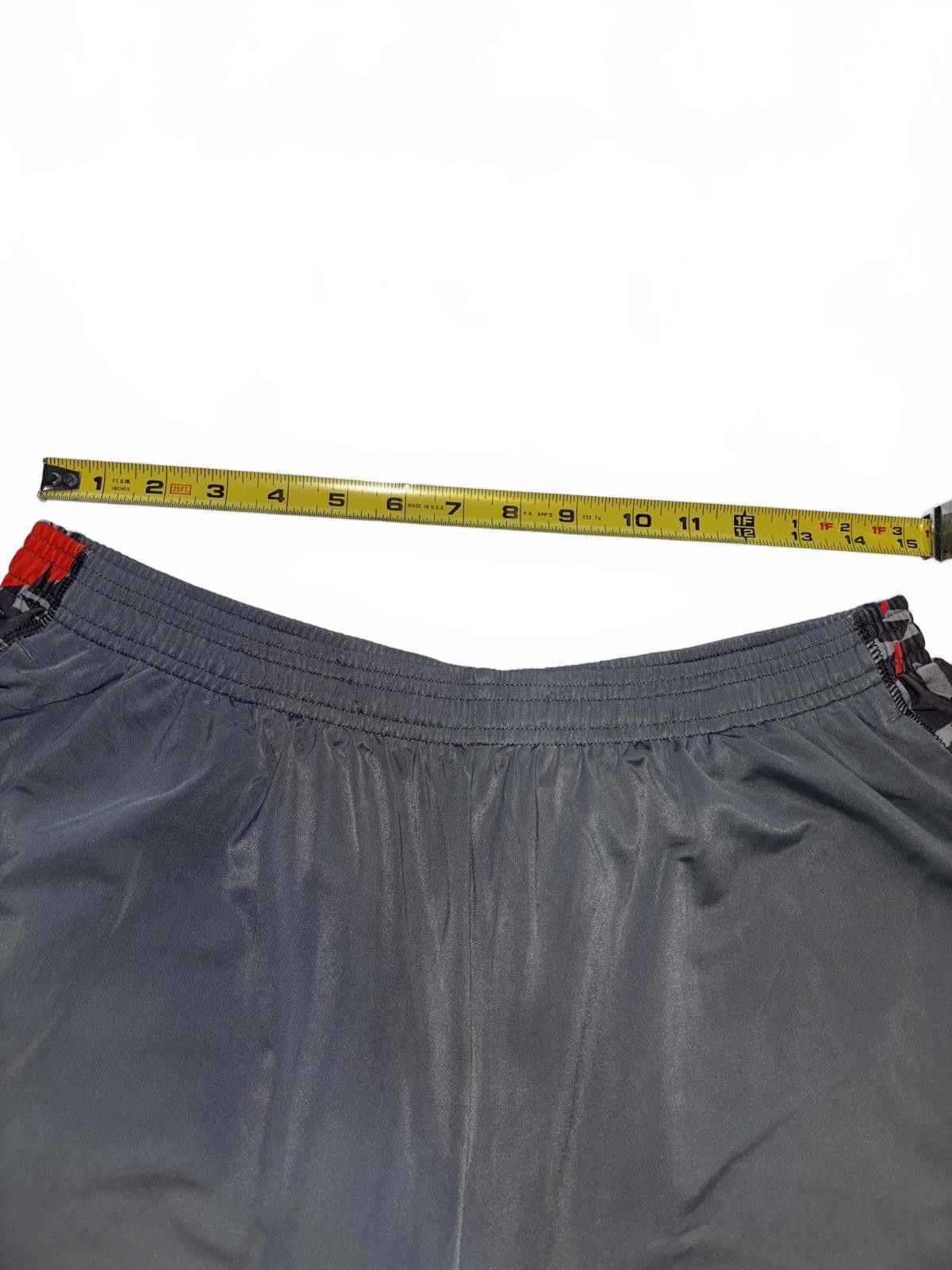 Under Armour Under Armour Men's Performance Shorts - XL Size US 36 / EU 52 - 4 Thumbnail
