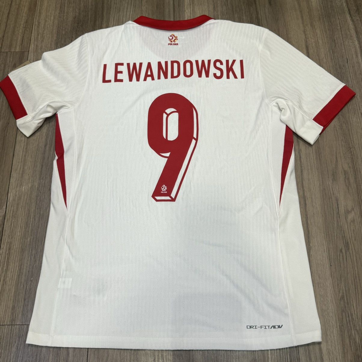 Nike Poland 24/25 player issue home shirt #9 Lewandowski (bnwt) Size US M / EU 48-50 / 2 - 2 Thumbnail