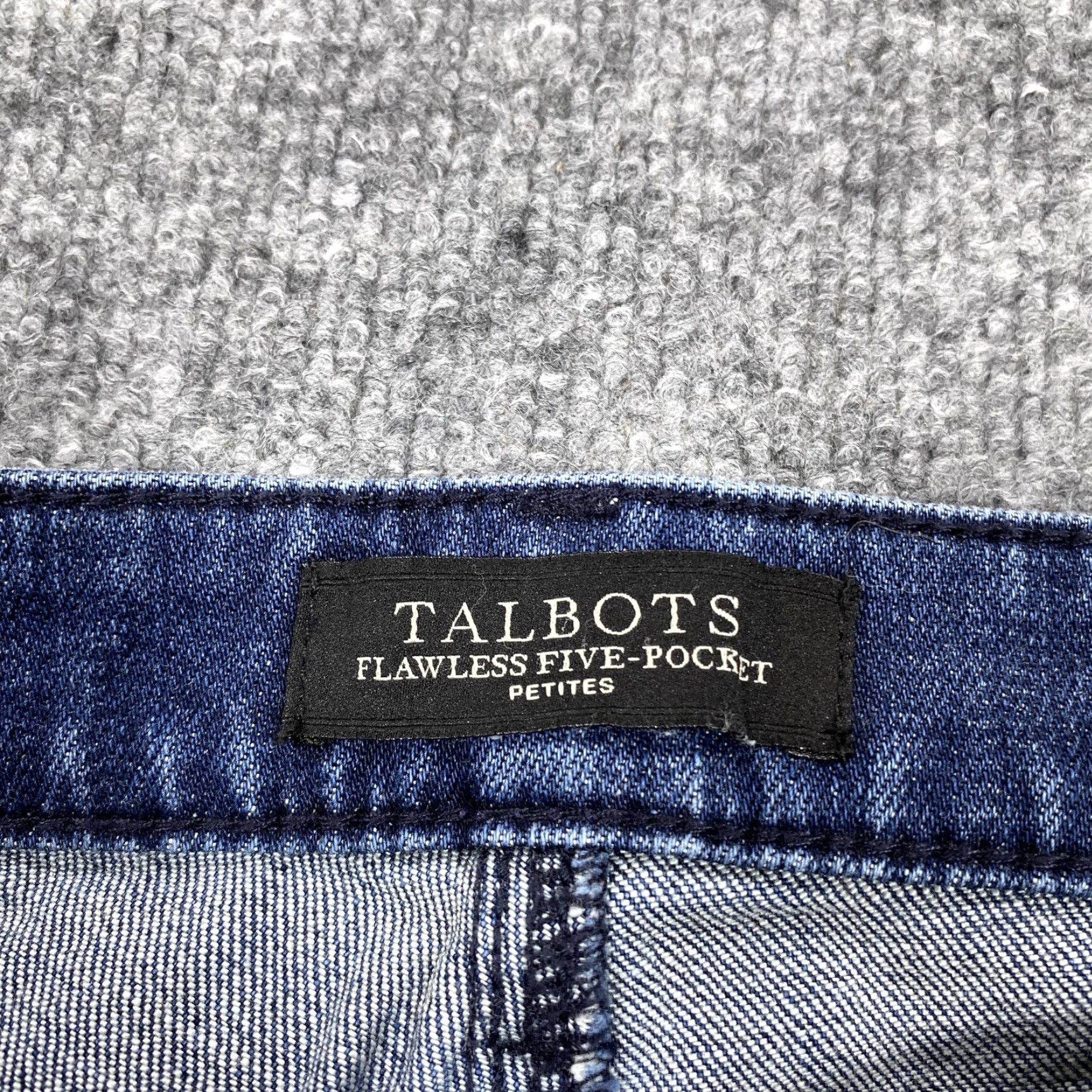 Talbots Talbots Jeans Womens 4P Blue Medium Wash Straight 5-Pocket Stretch Size 27" / US 4 / IT 40 - 3 Thumbnail