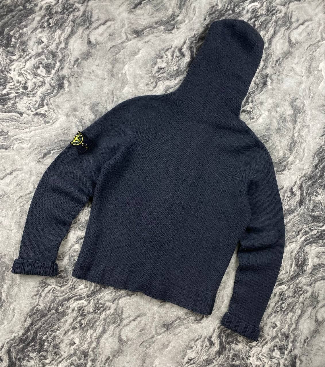 Stone Island Vintage Stone Island Knit Wool Sweater Full Zip Hooded Men Size US L / EU 52-54 / 3 - 15 Thumbnail