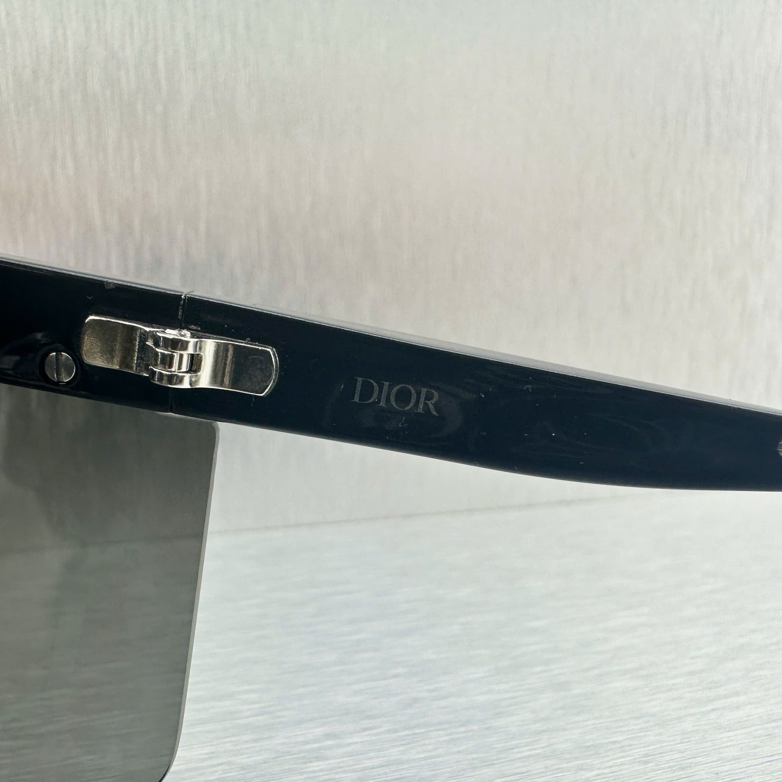 Dior DIOR DIORCLUB M1USHINY MIRROR BLACK Size ONE SIZE - 8 Thumbnail