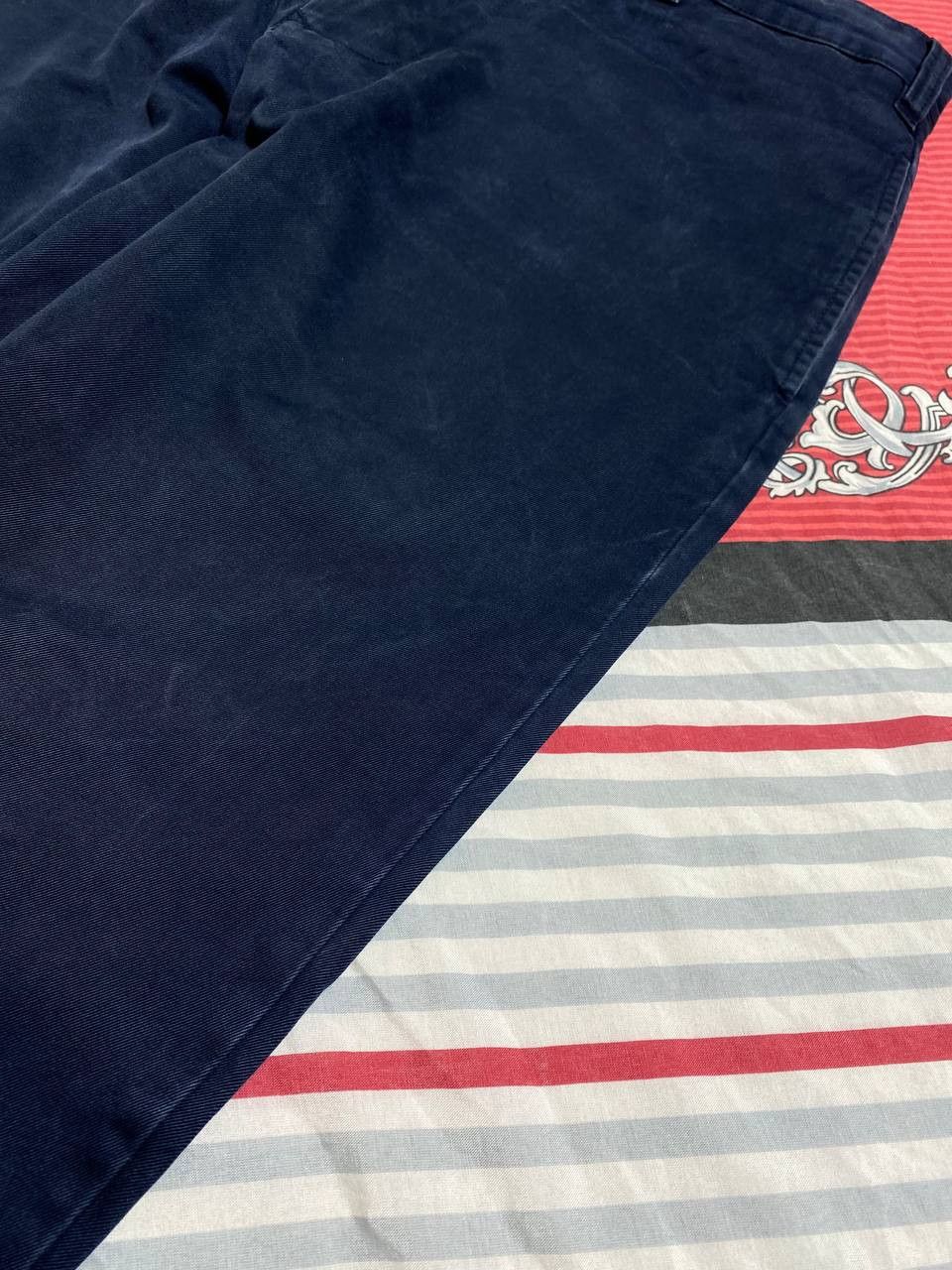 Tommy Hilfiger × Vintage VintageTommy Hilfiger Distressed Jeans Size US 32 / EU 48 - 24 Thumbnail