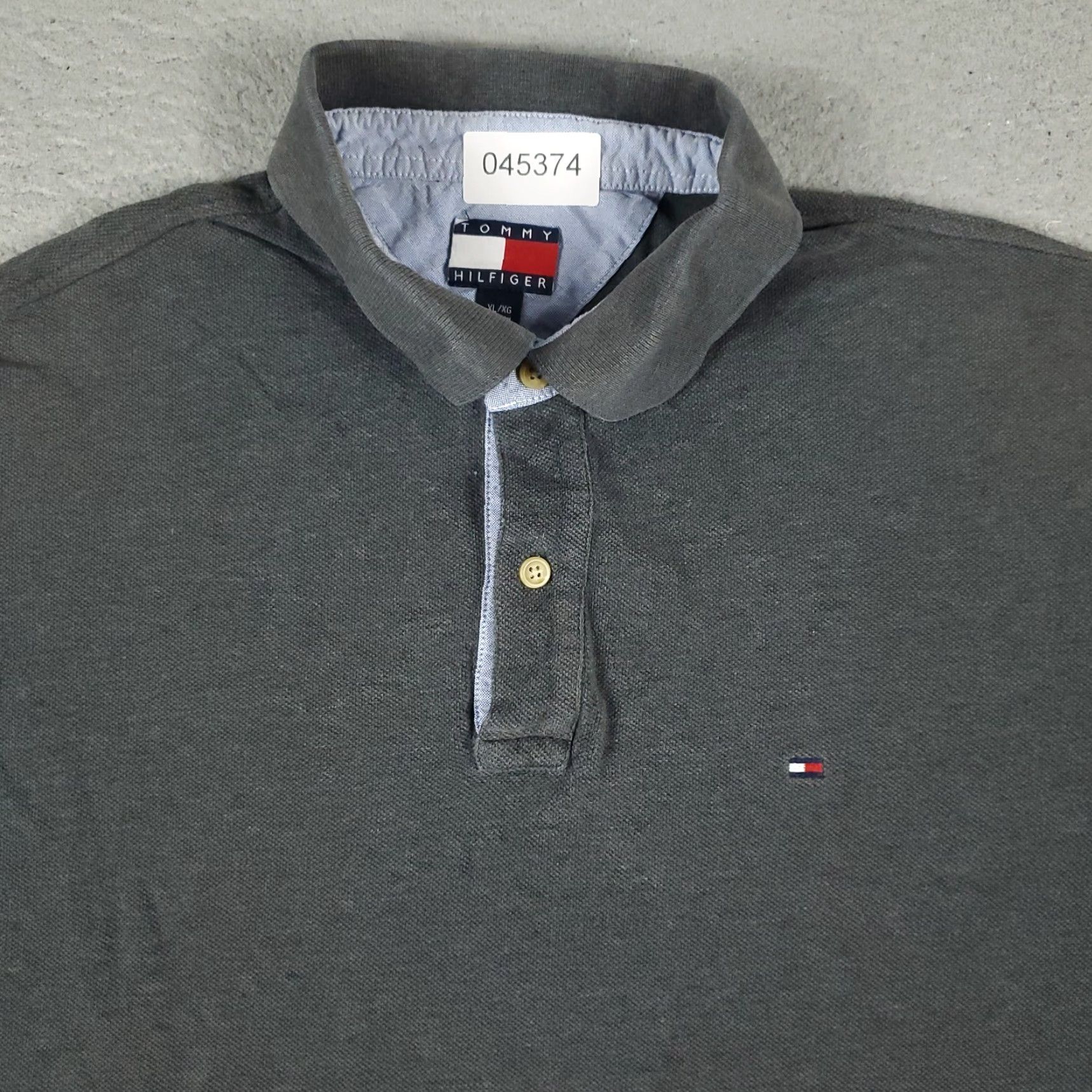 Tommy Hilfiger Tommy Hilfiger Polo Shirt Mens XL Gray Casual Short Sleeve Adult polo shirt, Tommy Hilfiger, Gray, XL, Mens Size US XL / EU 56 / 4 - 2 Thumbnail