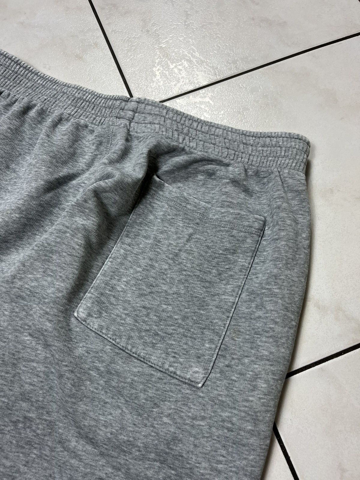 Jordan Brand × Nike × Vintage Vintage Jordan nike y2k baggy sweatpants knee logo retro Size US 36 / EU 52 - 19 Thumbnail